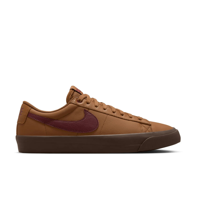 NIKE SB BLAZER LOW PRO GT