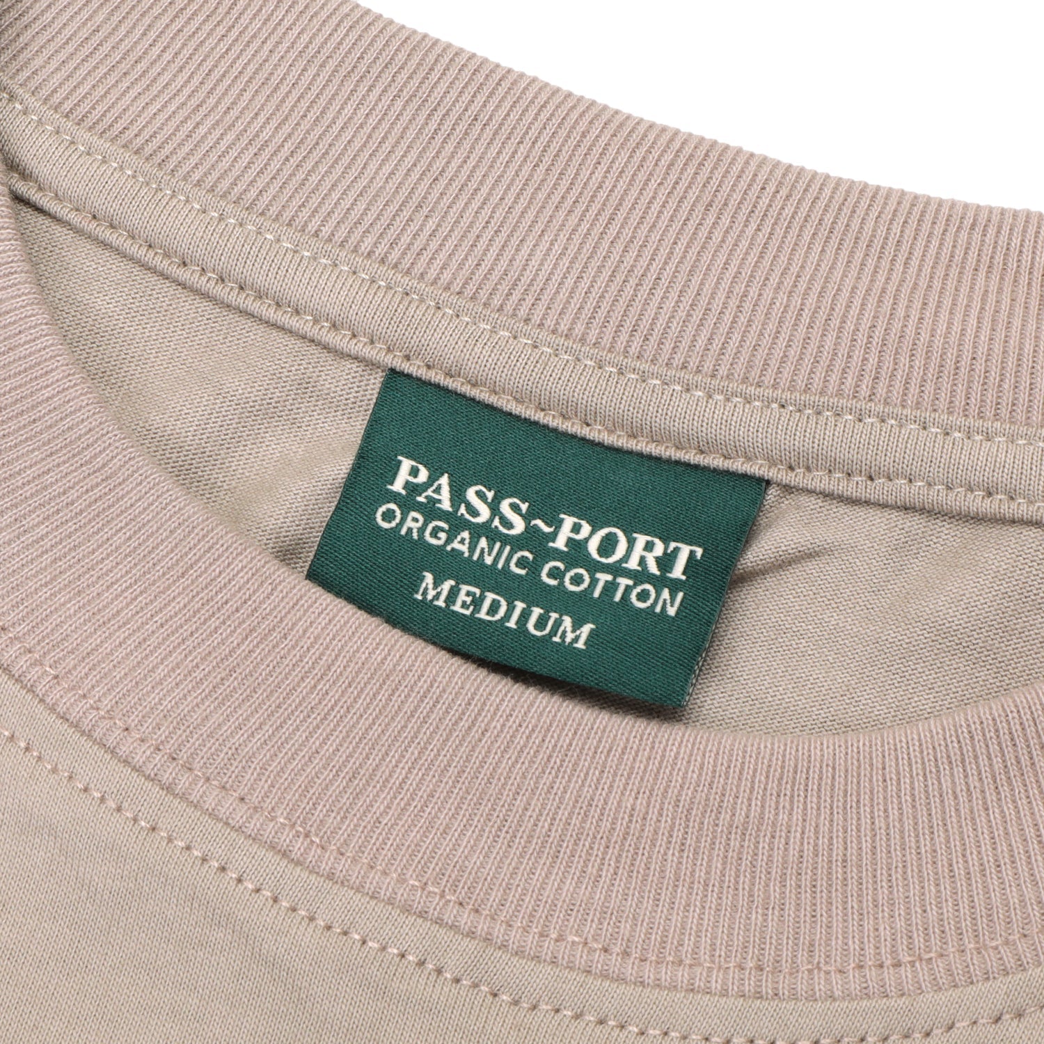 PASSPORT WANDERER ORGANIC COTTON POCKET TEE