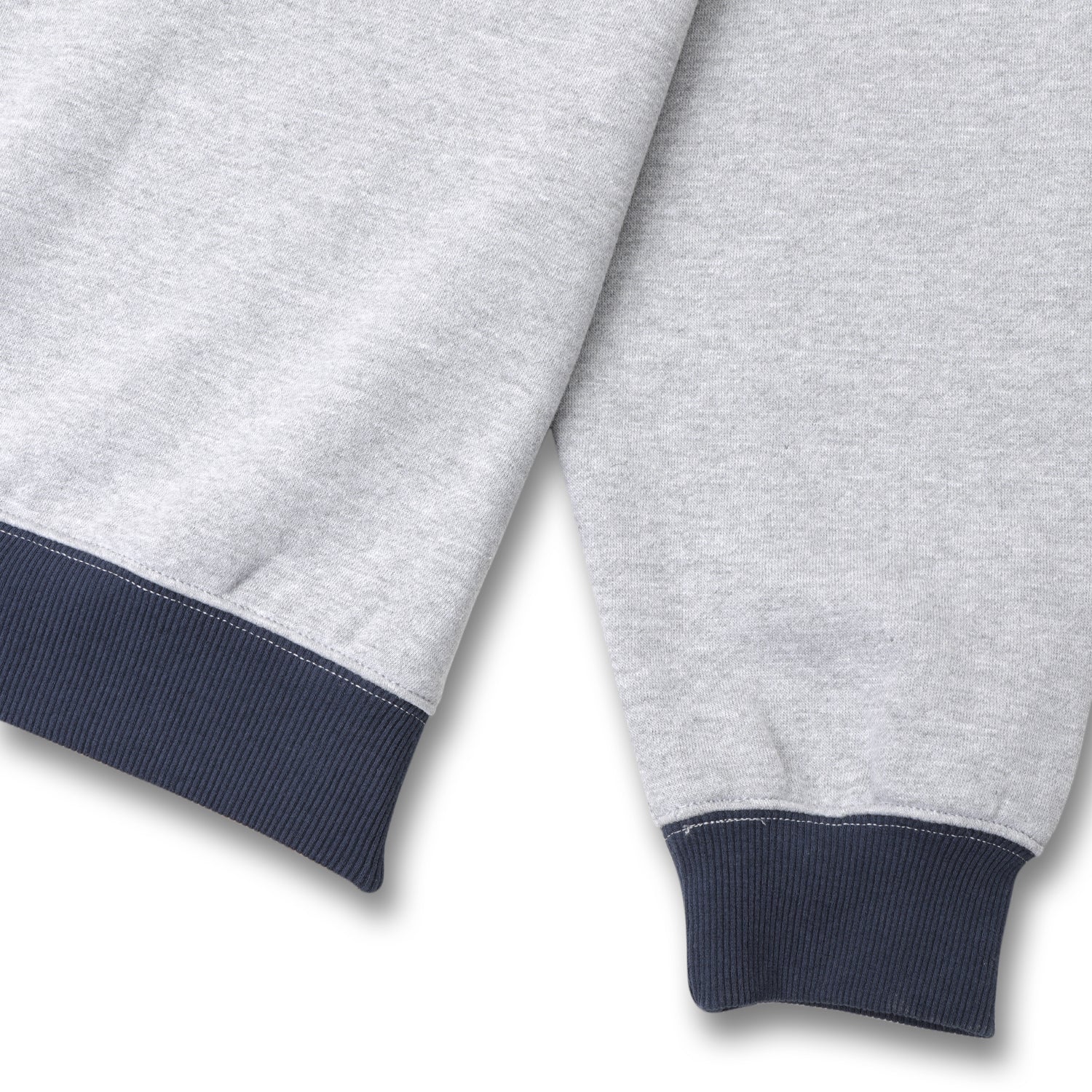 PASSPORT CLONCURRY SWEATER