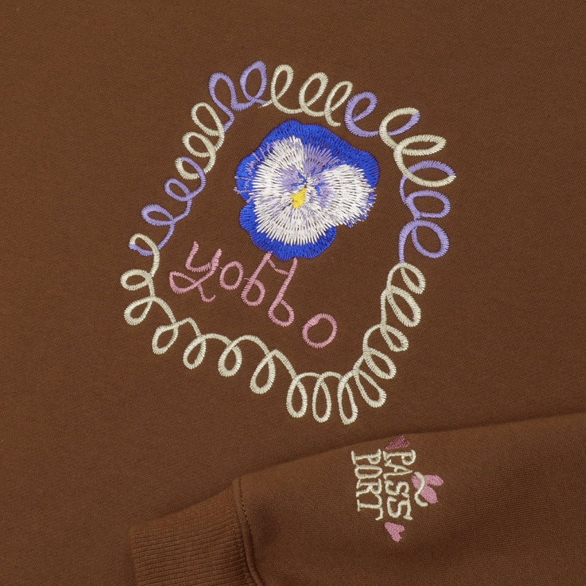 PASSPORT YOBBO SWEATER 