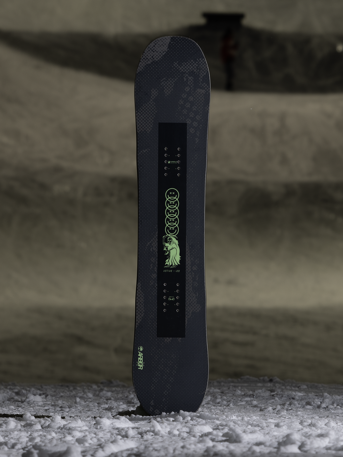 ARBOR Y VOTIVE SNOWBOARD 2026
