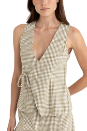 RHYTHM W LOLA WRAP FRONT VEST