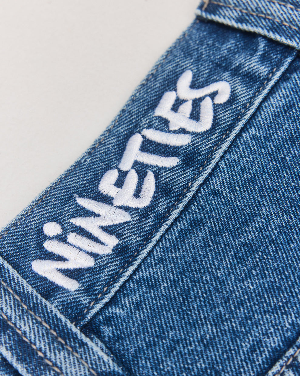NINETIES JEANS