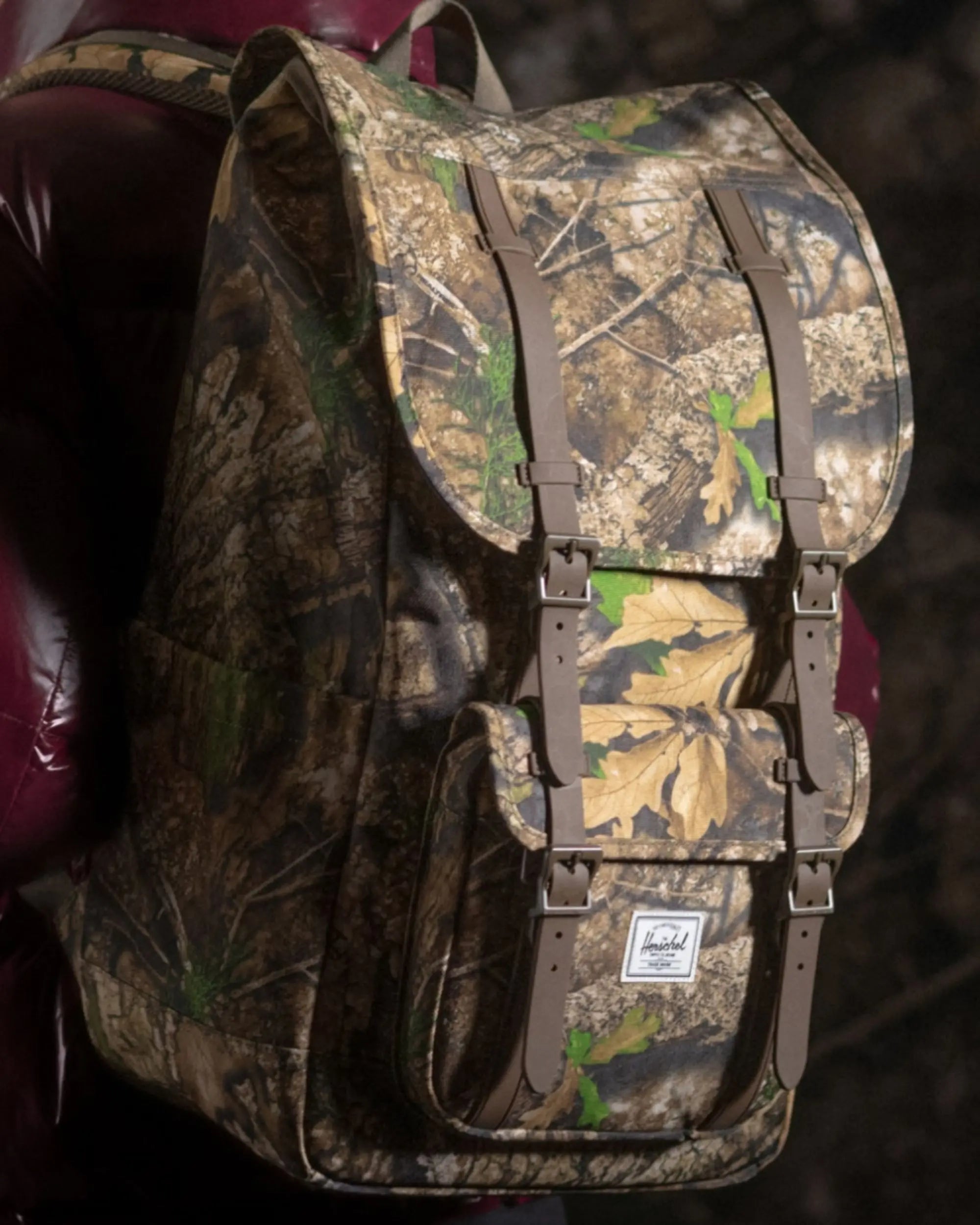 HERSCHEL REALTREE LITTLE AMERICA BACKPACK