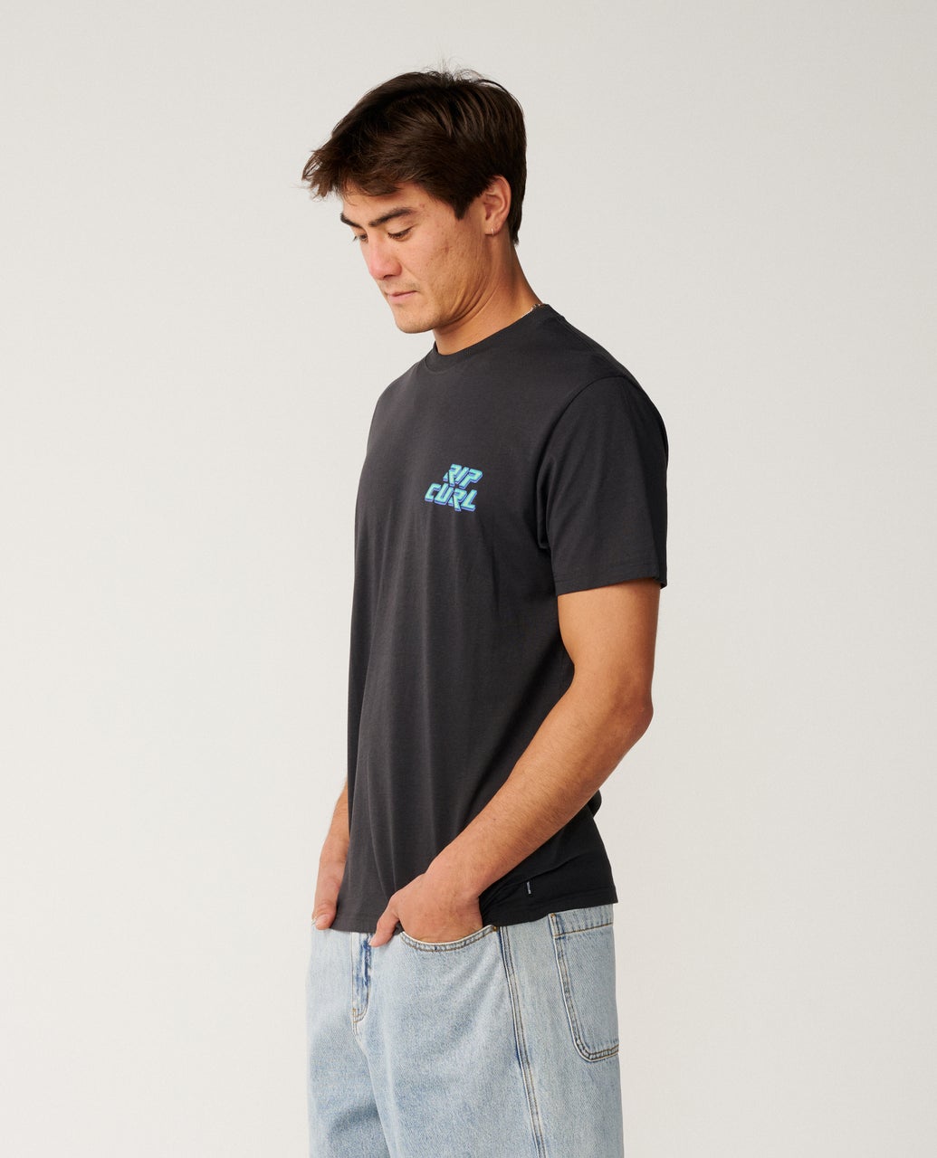 RIP CURL Disorder Legacy Tee Washed Black
