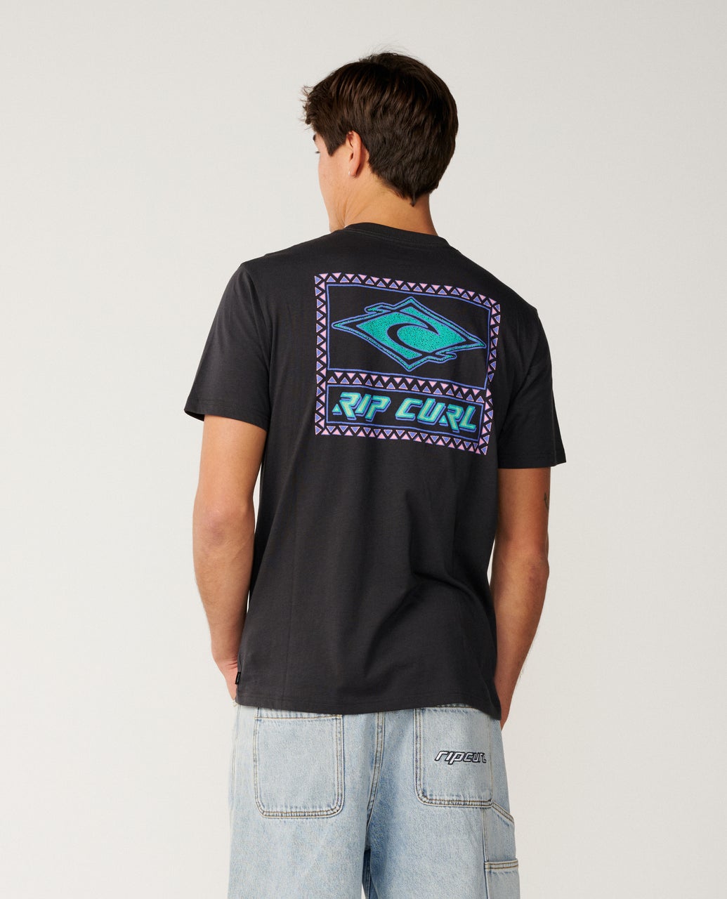 RIP CURL Disorder Legacy Tee Washed Black