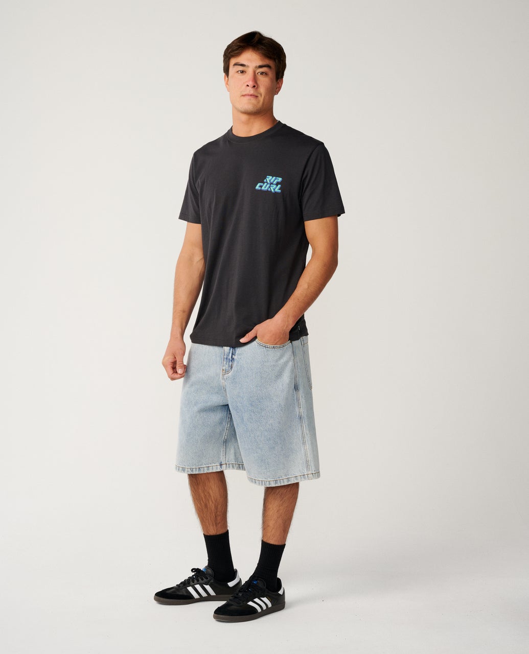RIP CURL Disorder Legacy Tee Washed Black