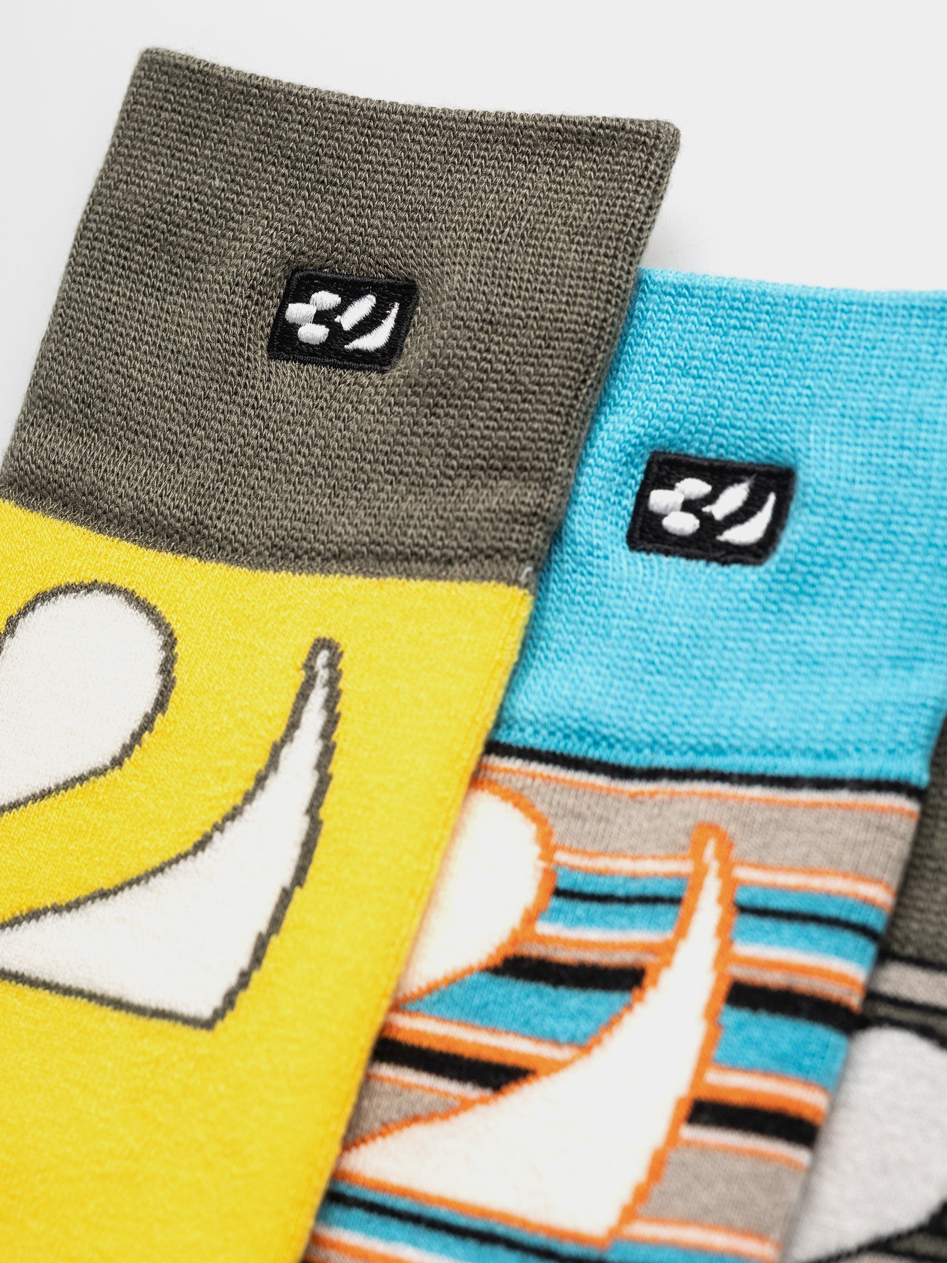 THIRTY TWO CUT OUT SOCKS (3 PACKS)