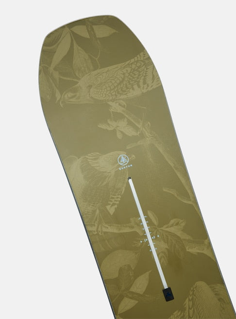 BURTON FAMILY TREE HOMETOWN HERO CAMBER SNOWBOARD 2026