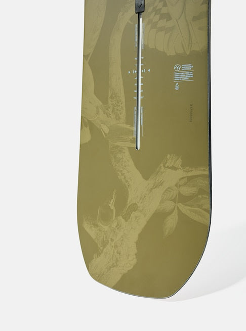 BURTON FAMILY TREE HOMETOWN HERO CAMBER SNOWBOARD 2026