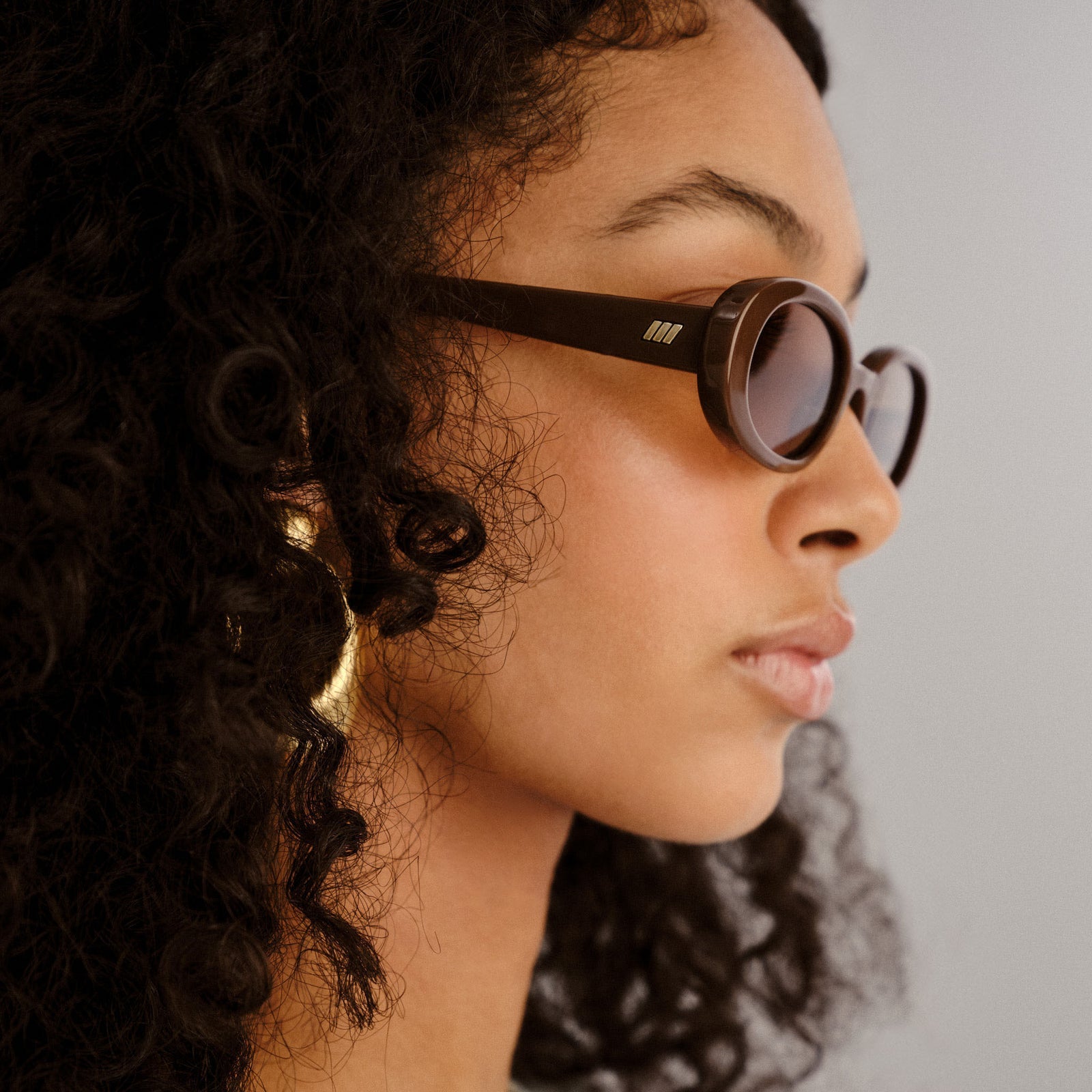 LE SPECS OUTTA LOVE
