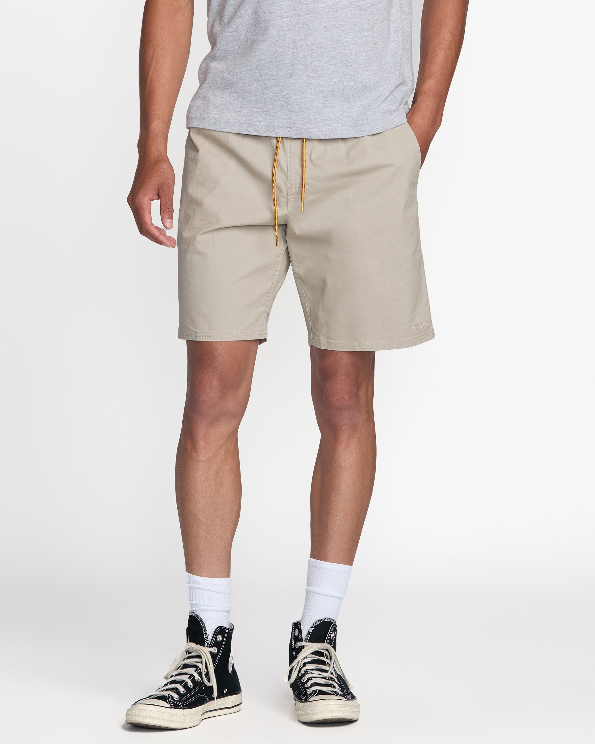 RVCA WEEKEND ELASTIC 2 SHORT 19