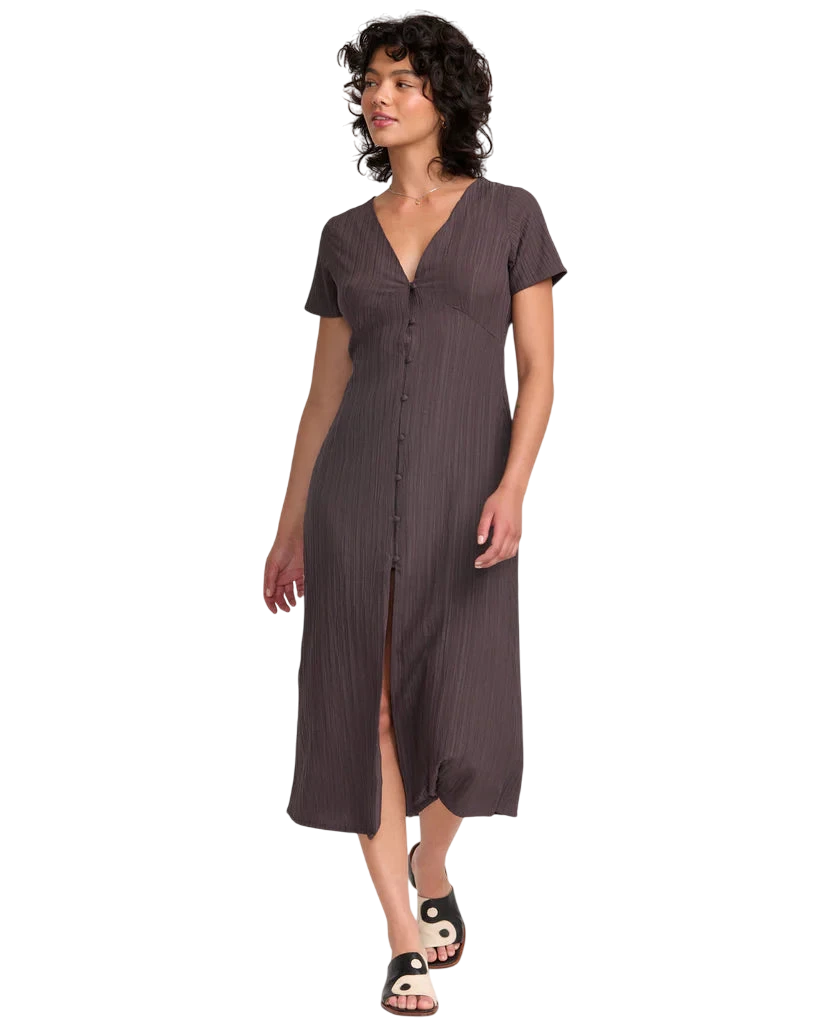 RVCA W UNDERSTATED MIDI DRESS 