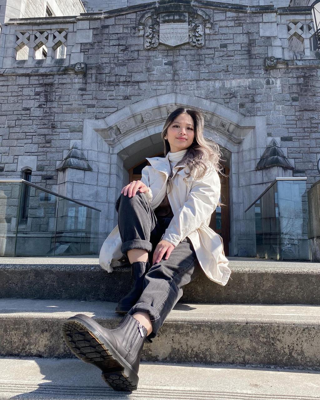 DR. MARTENS W 2976 ALYSON W/ZIPS