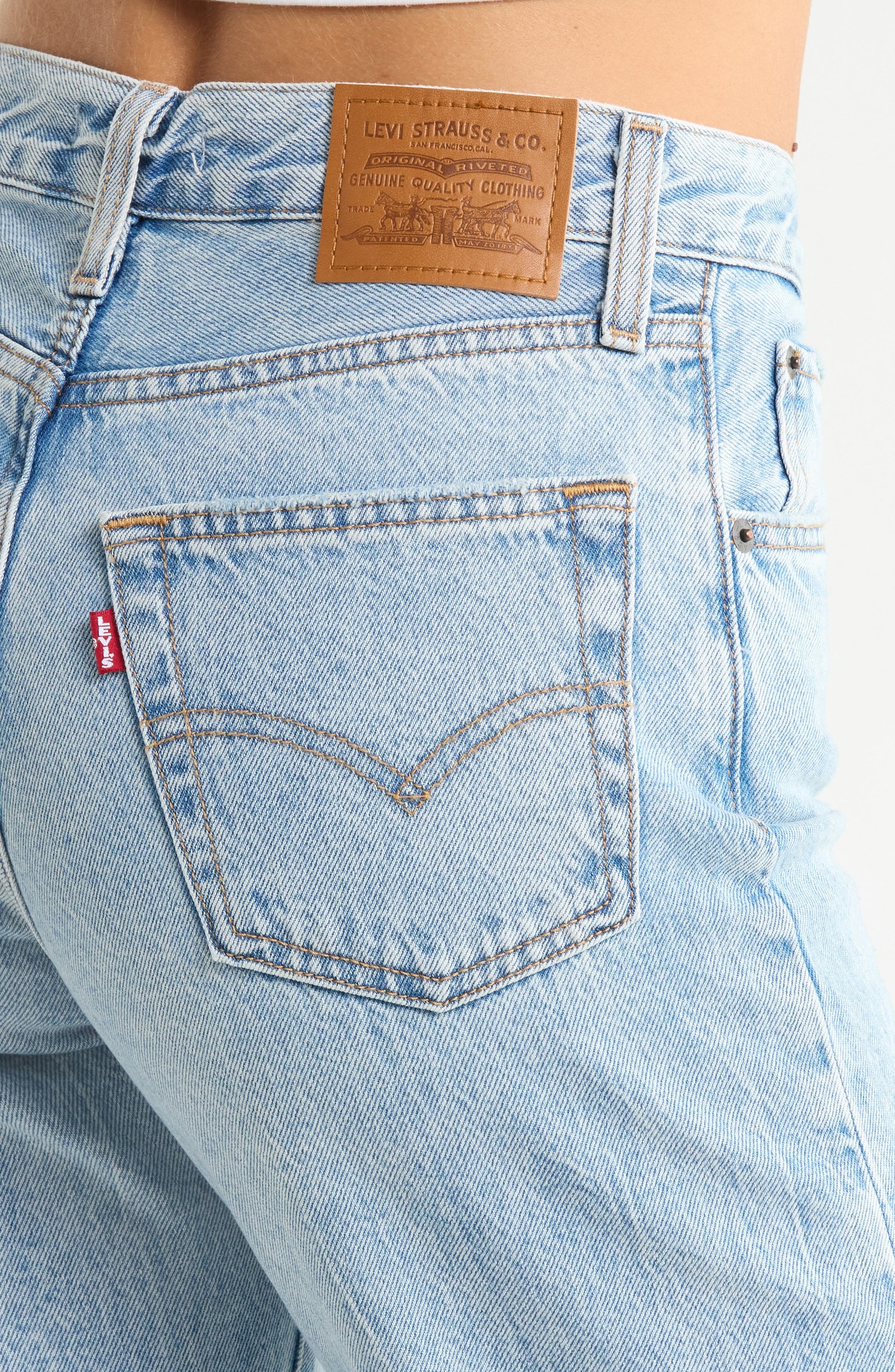 Levi's W Easy Dad Fan Flare - vue 4