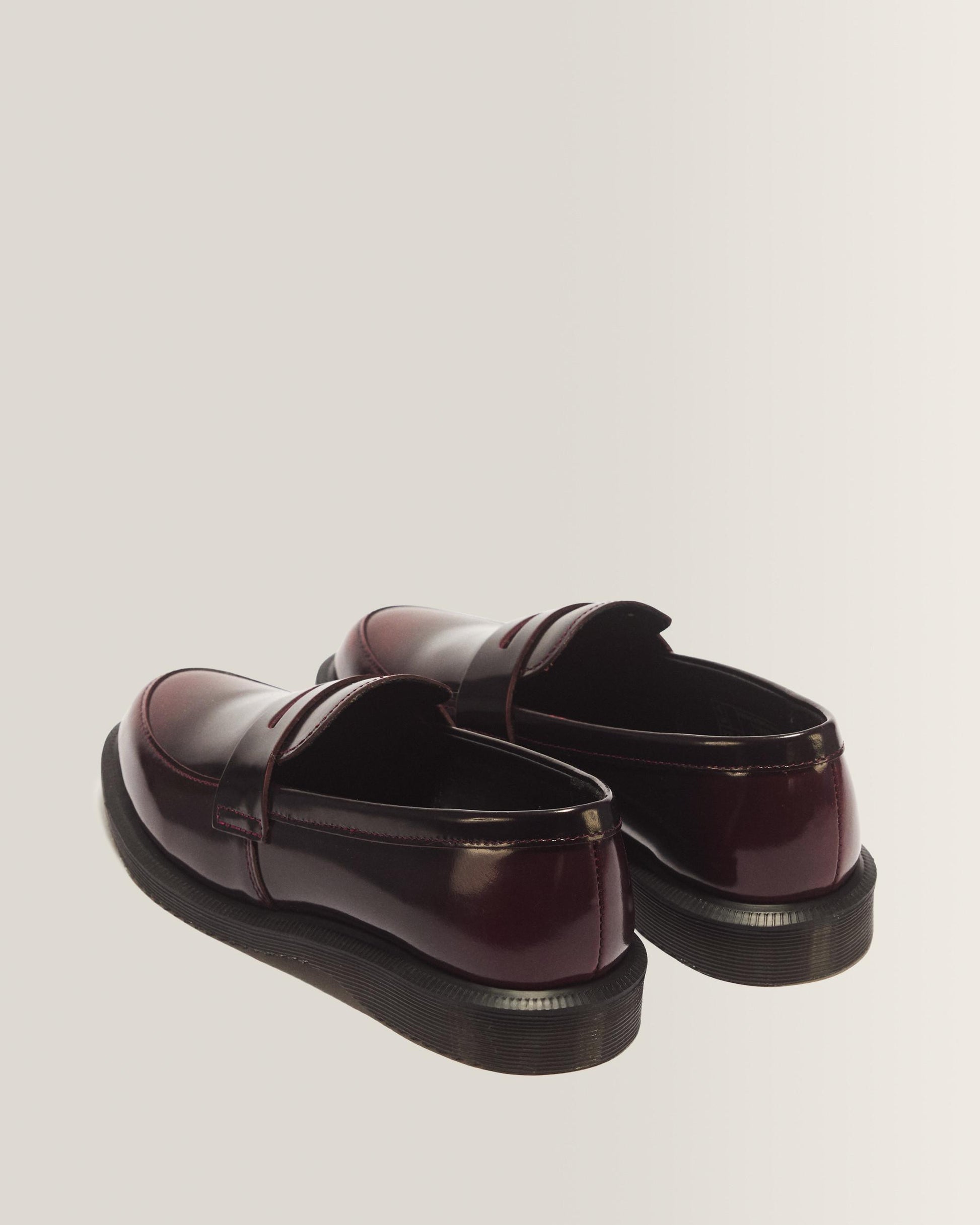 DR. Martens W Temara Loafer Cherry Red - vue 3