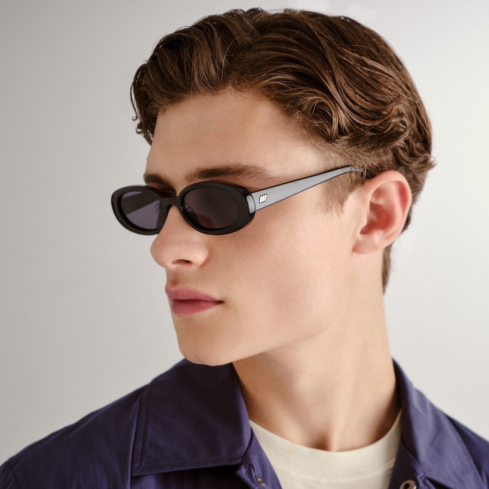 LE SPECS OUTTA LOVE
