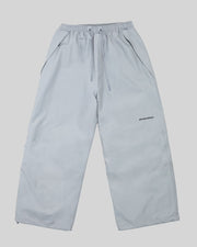 BEYOND MEDALS PARK PANT