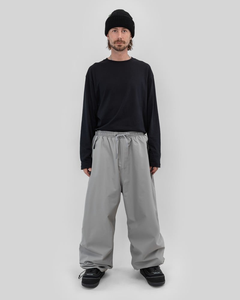BEYOND MEDALS PARK PANT