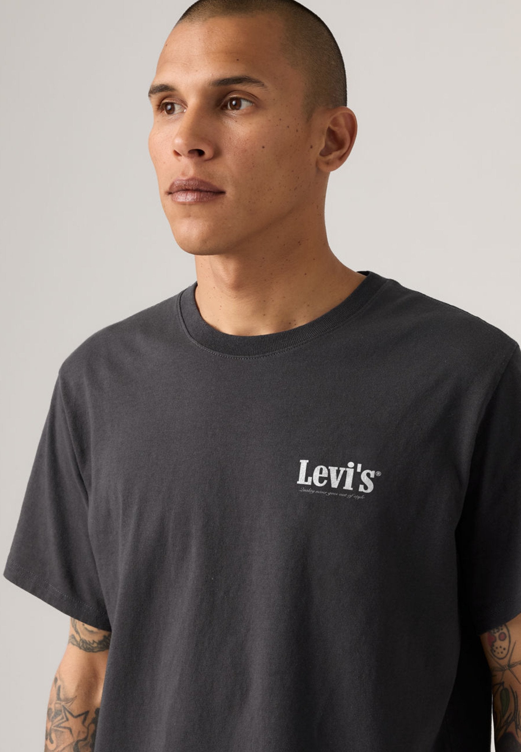 LEVI'S SS RELAXED FIT TEE 