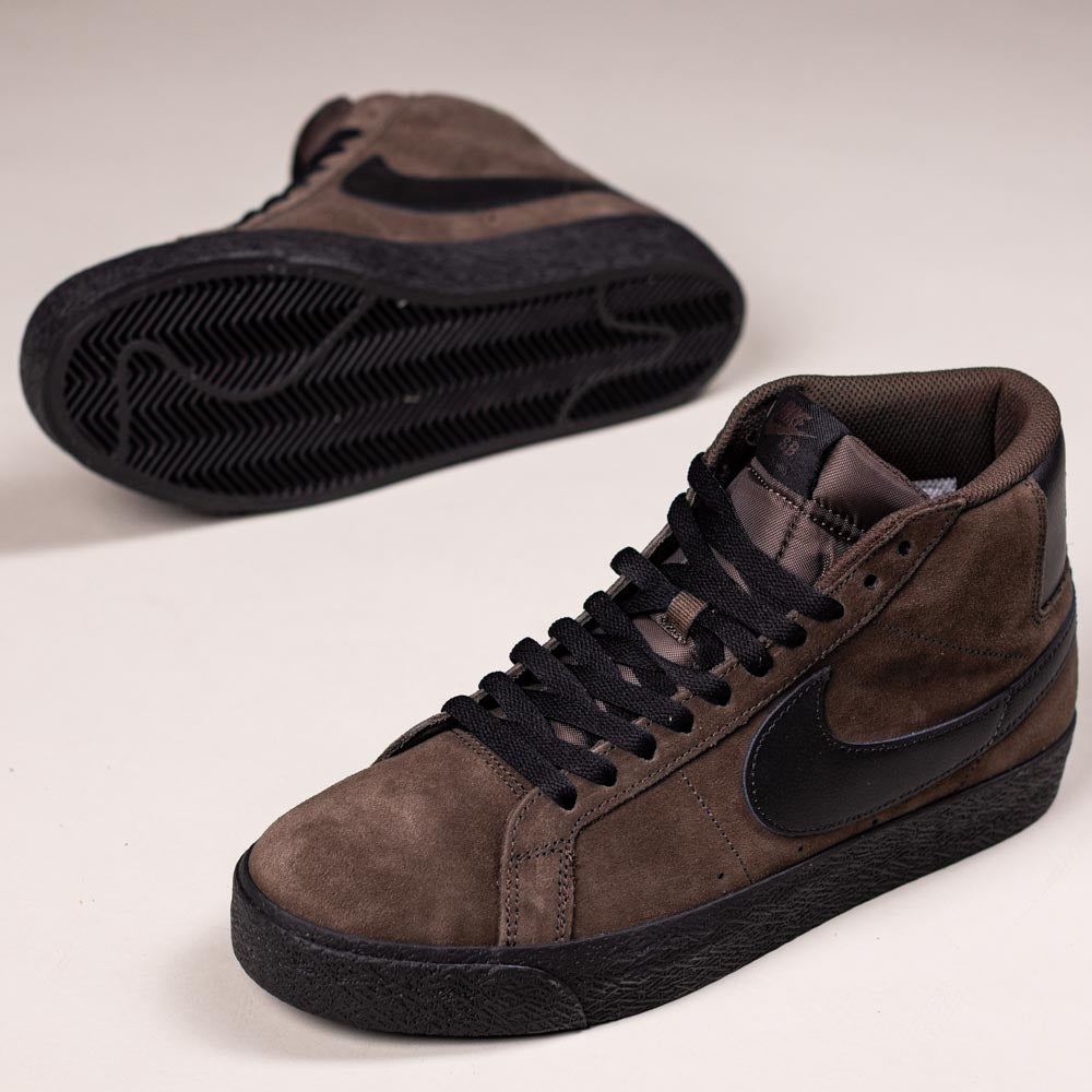 NIKE SB ZOOM BLAZER MID