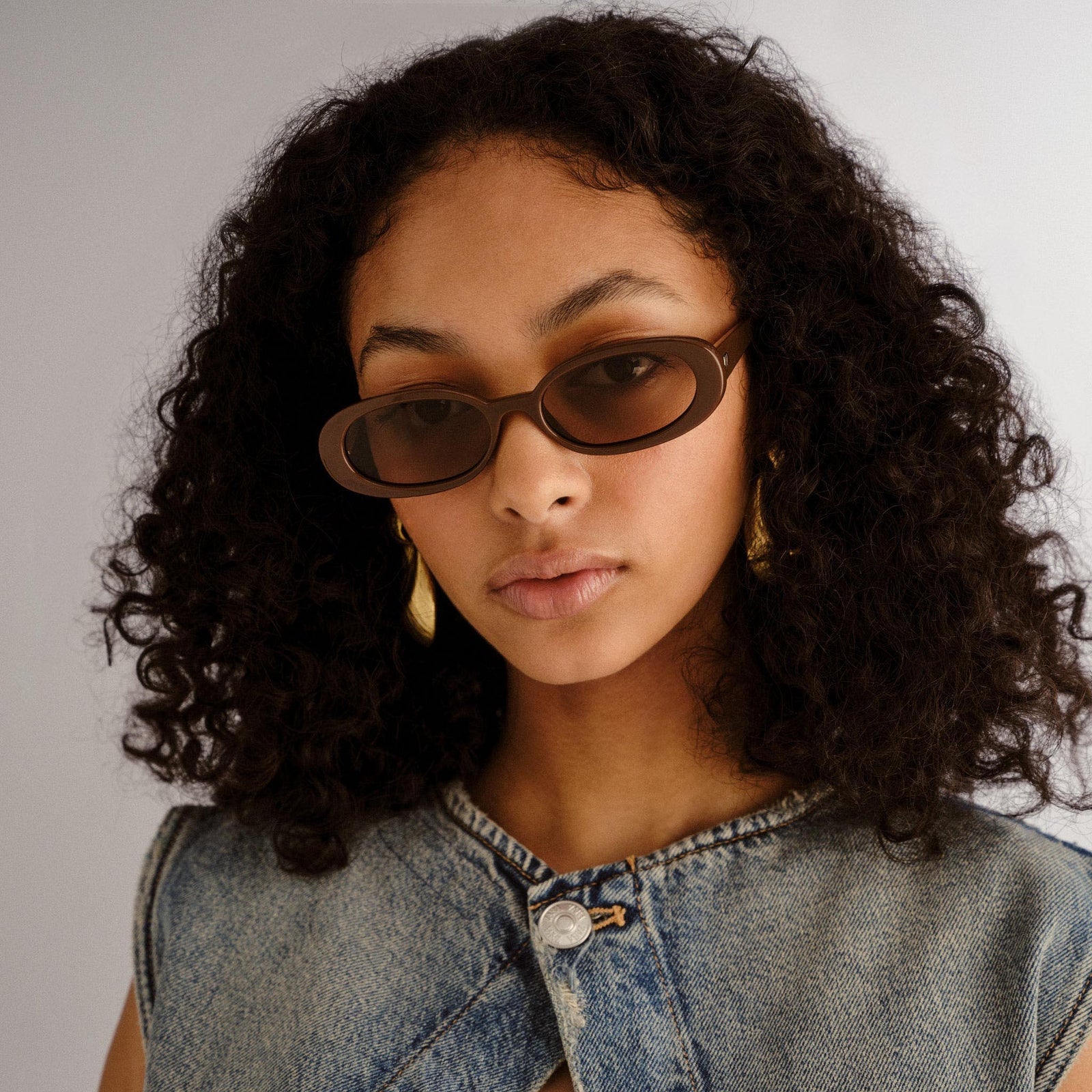 LE SPECS OUTTA LOVE