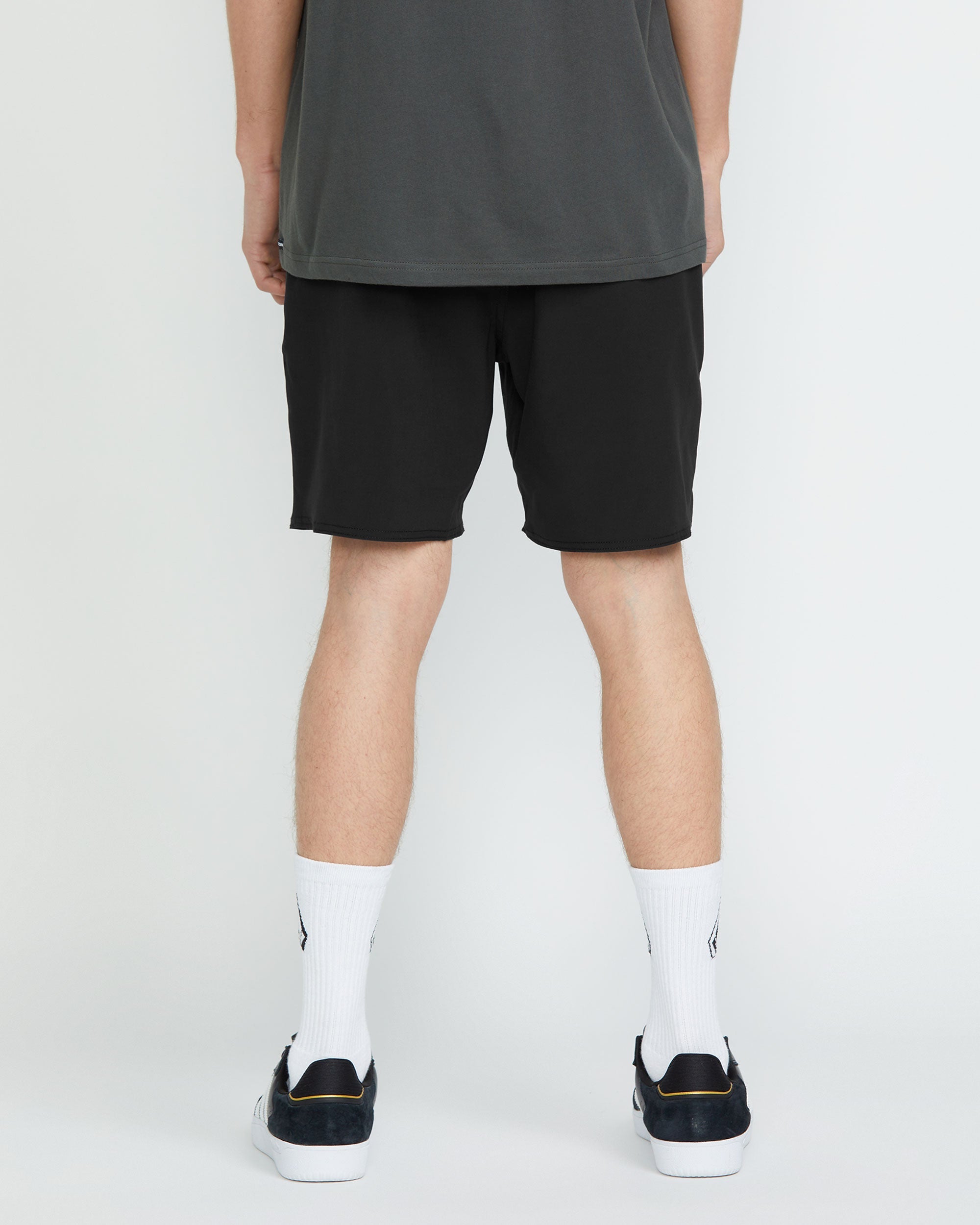 VOLCOM NOMOLY EW SHORT 18