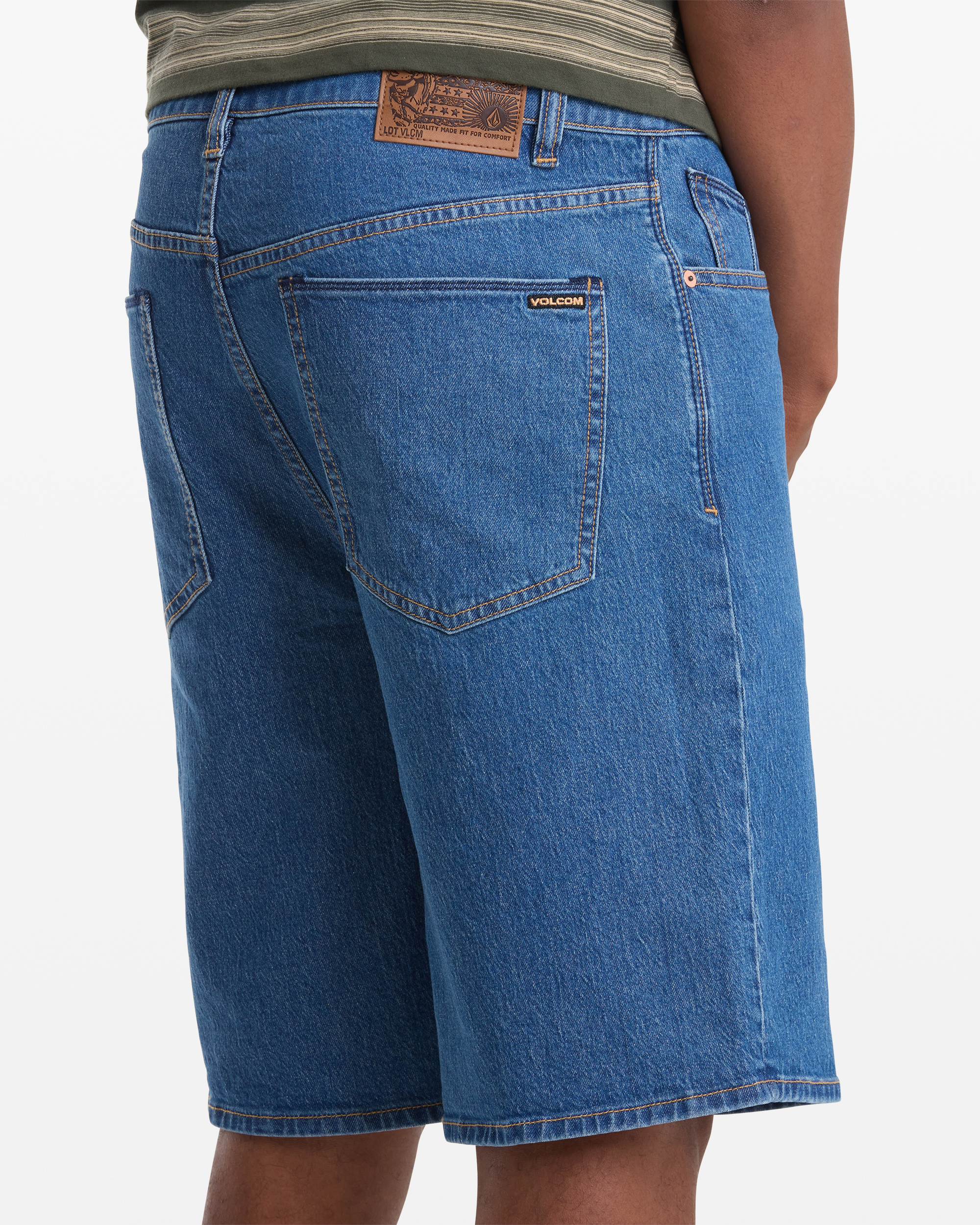 VOLCOM BILLOW DENIM SHORT 22