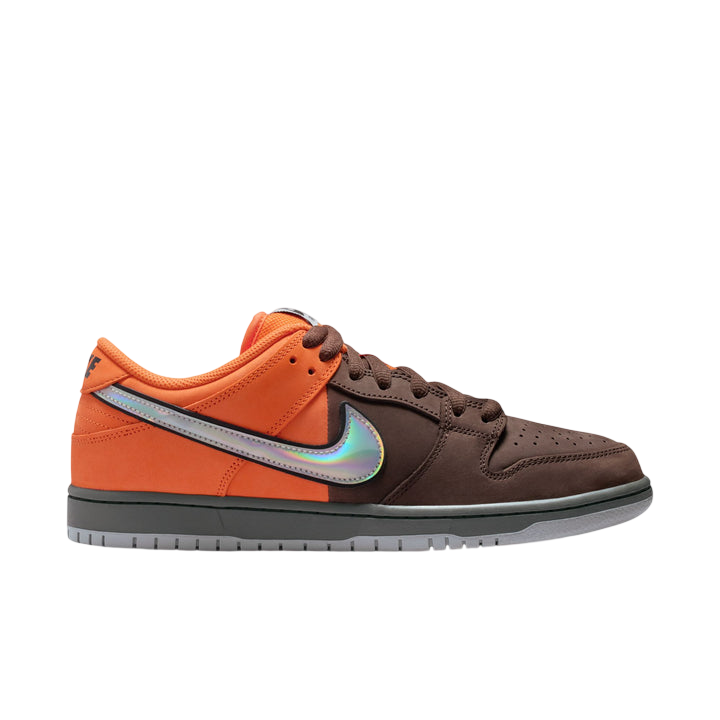 NIKE SB DUNK LOW PRO