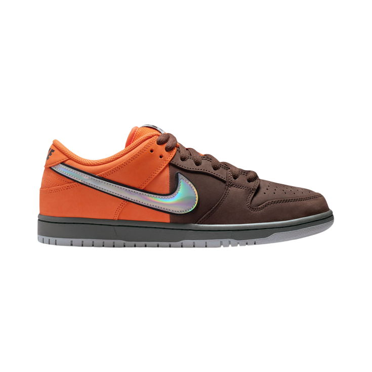 NIKE SB DUNK LOW PRO