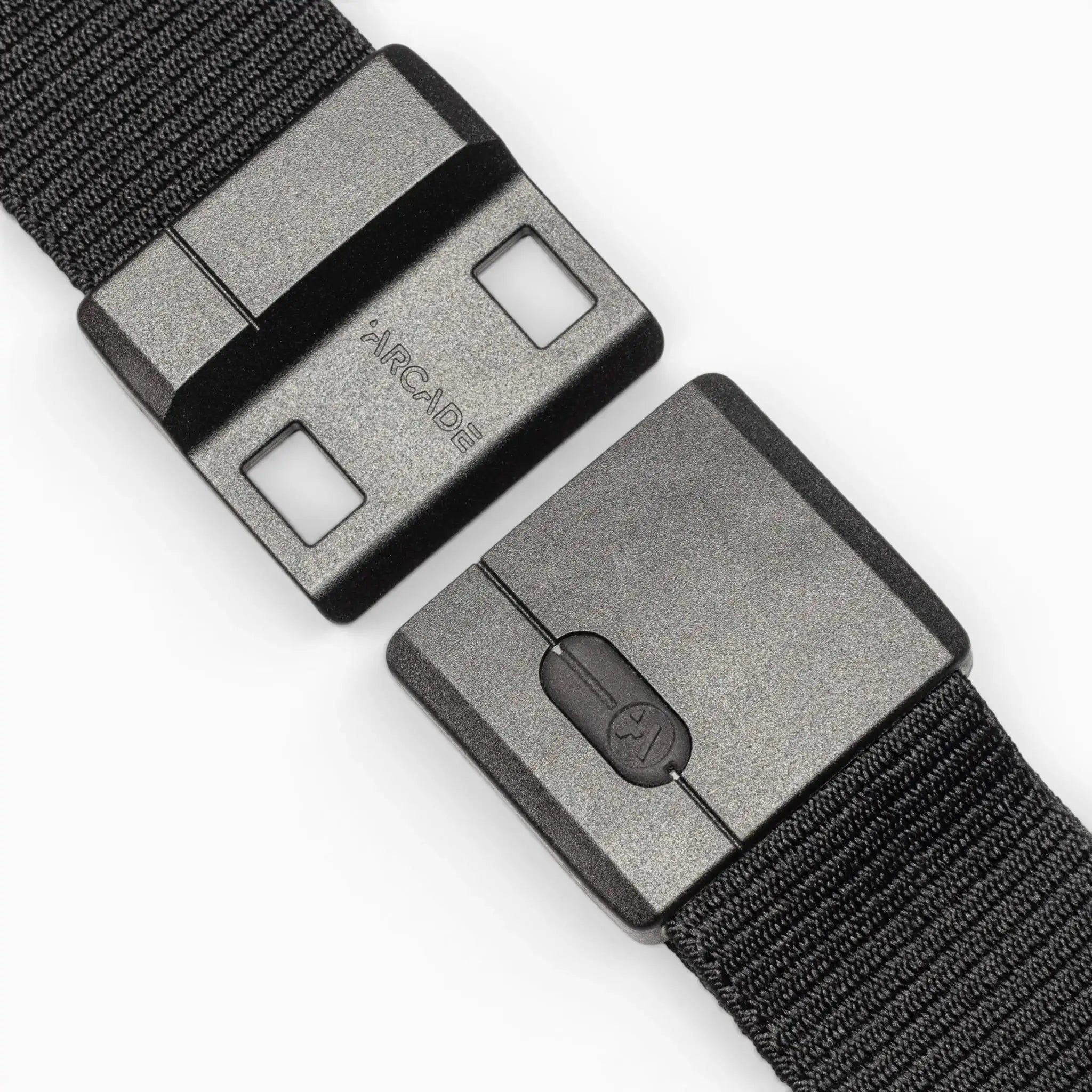 ARCADE AERO MAG Black