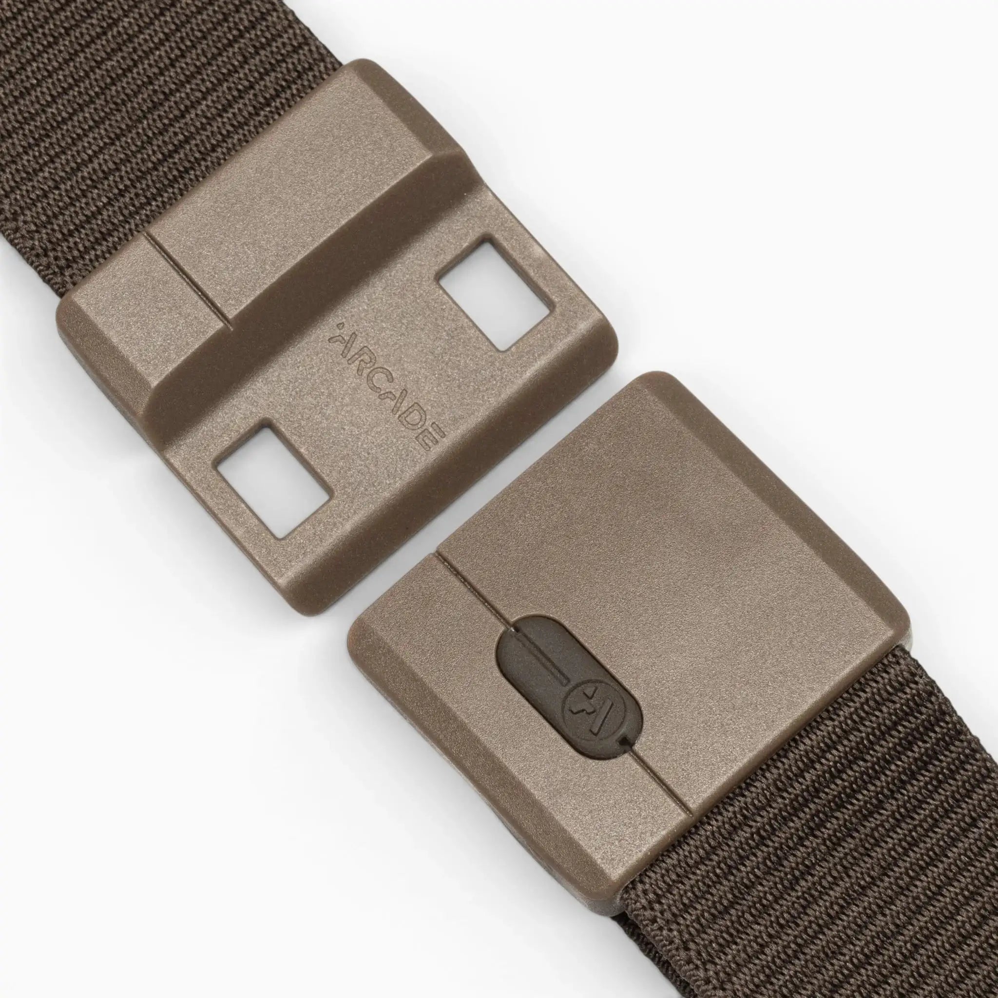 ARCADE AERO MAG Medium Brown