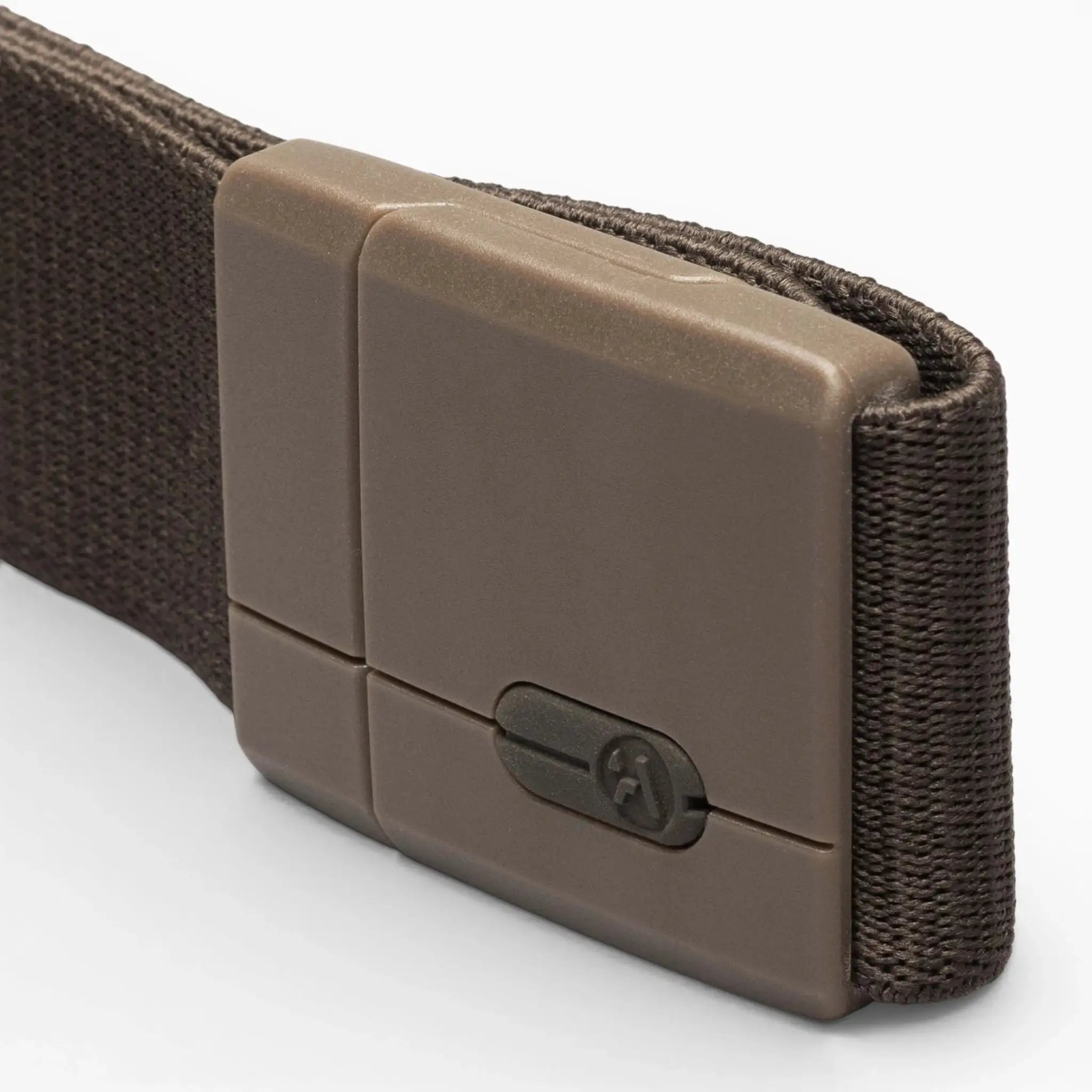 ARCADE AERO MAG Medium Brown