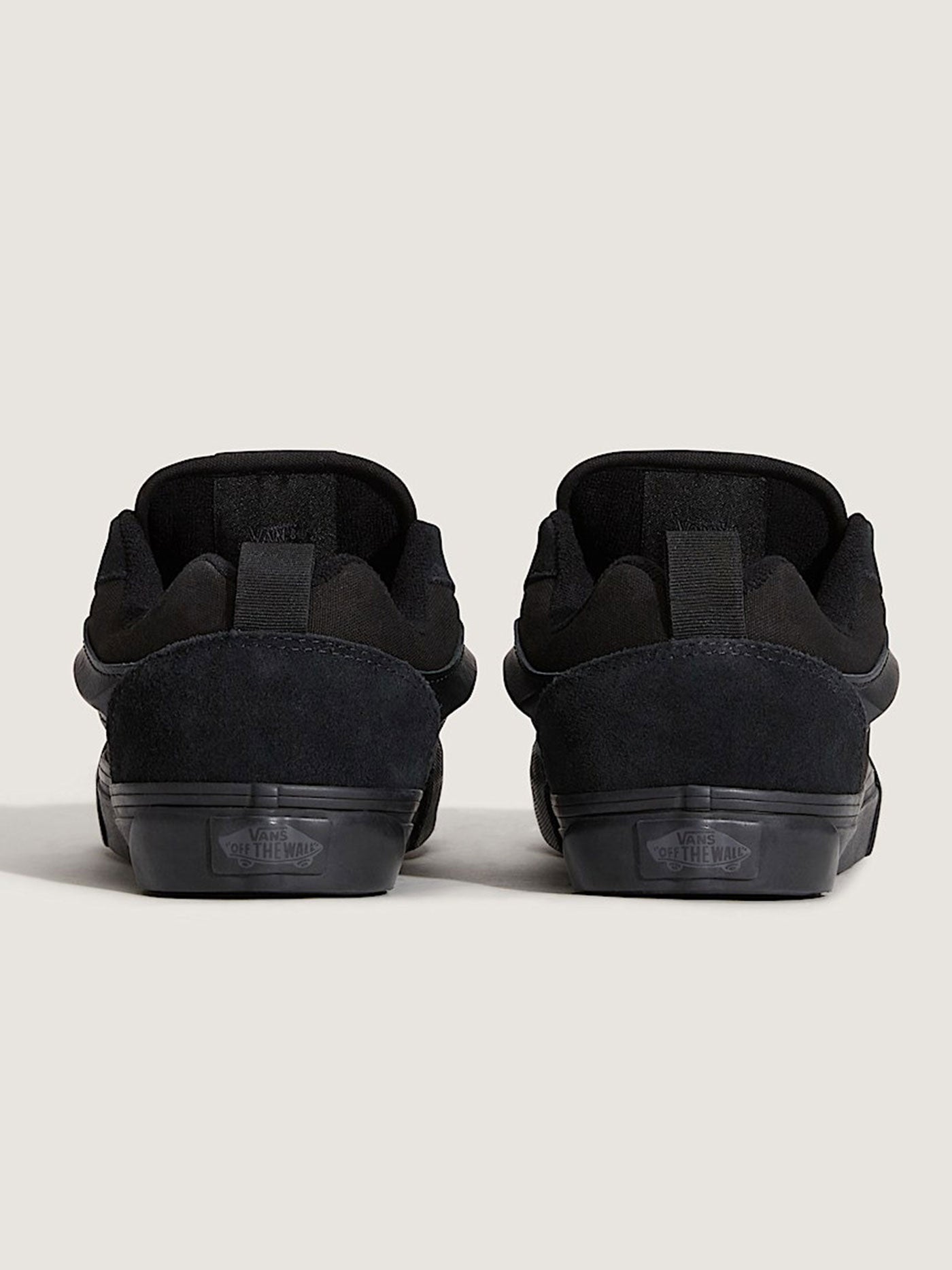 VANS KNU SKOOL