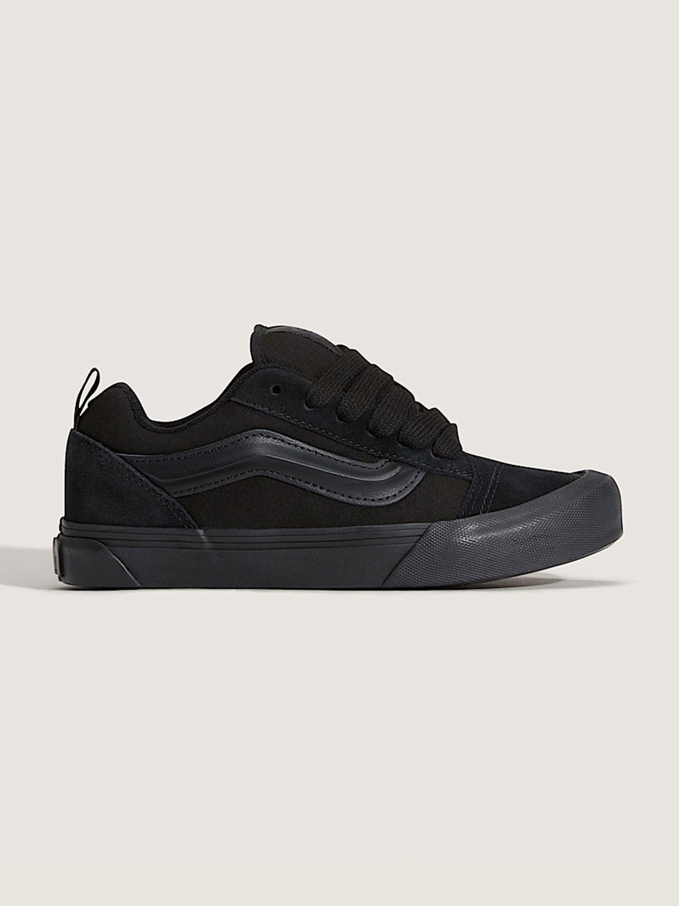 VANS KNU SKOOL