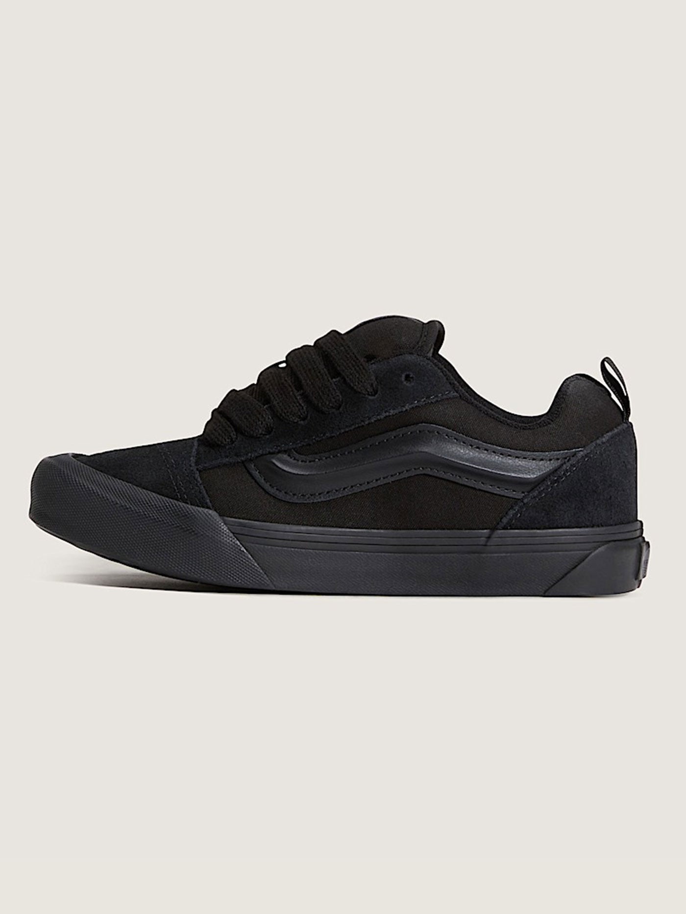 VANS KNU SKOOL