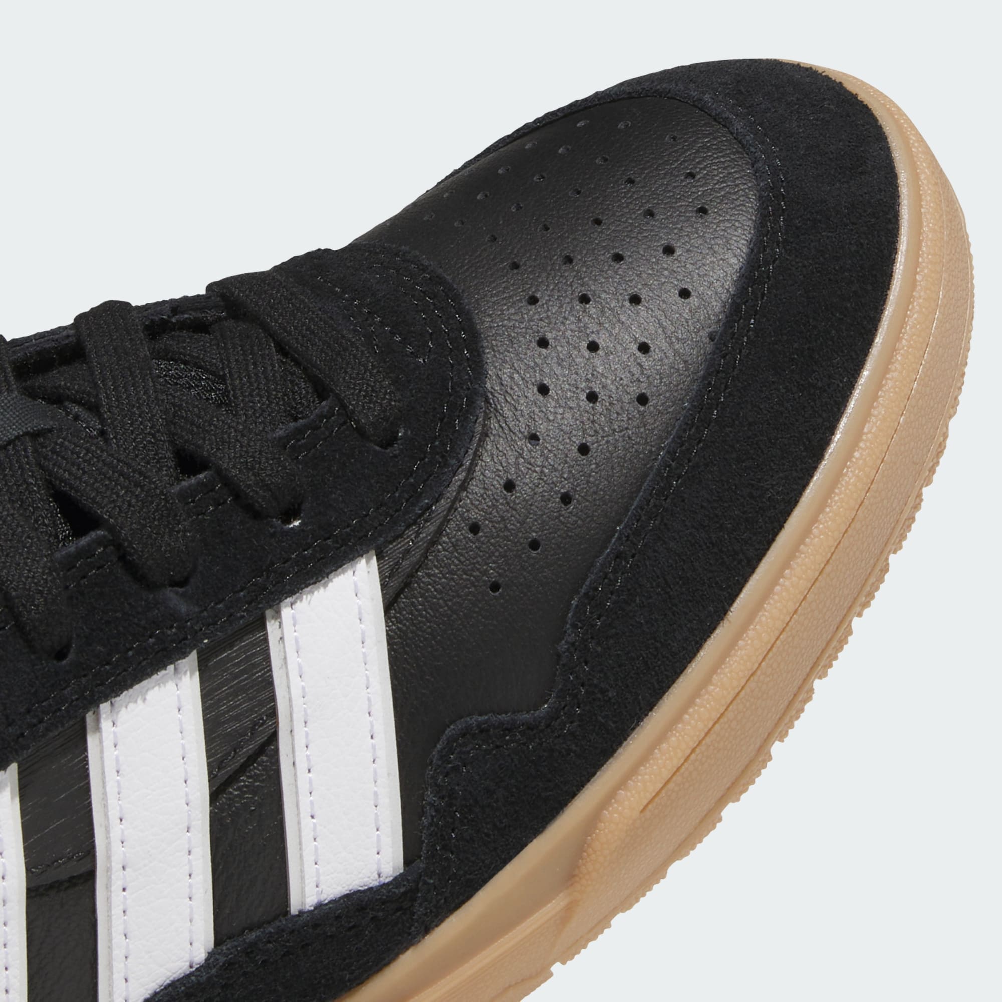 ADIDAS TYSHAWN II