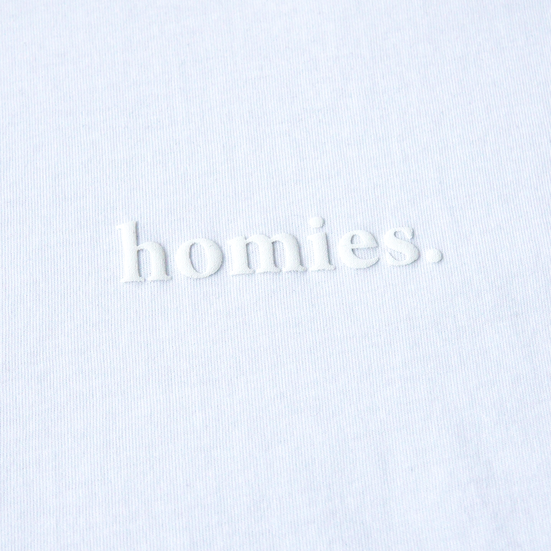 HOMIES W SERIF TEE