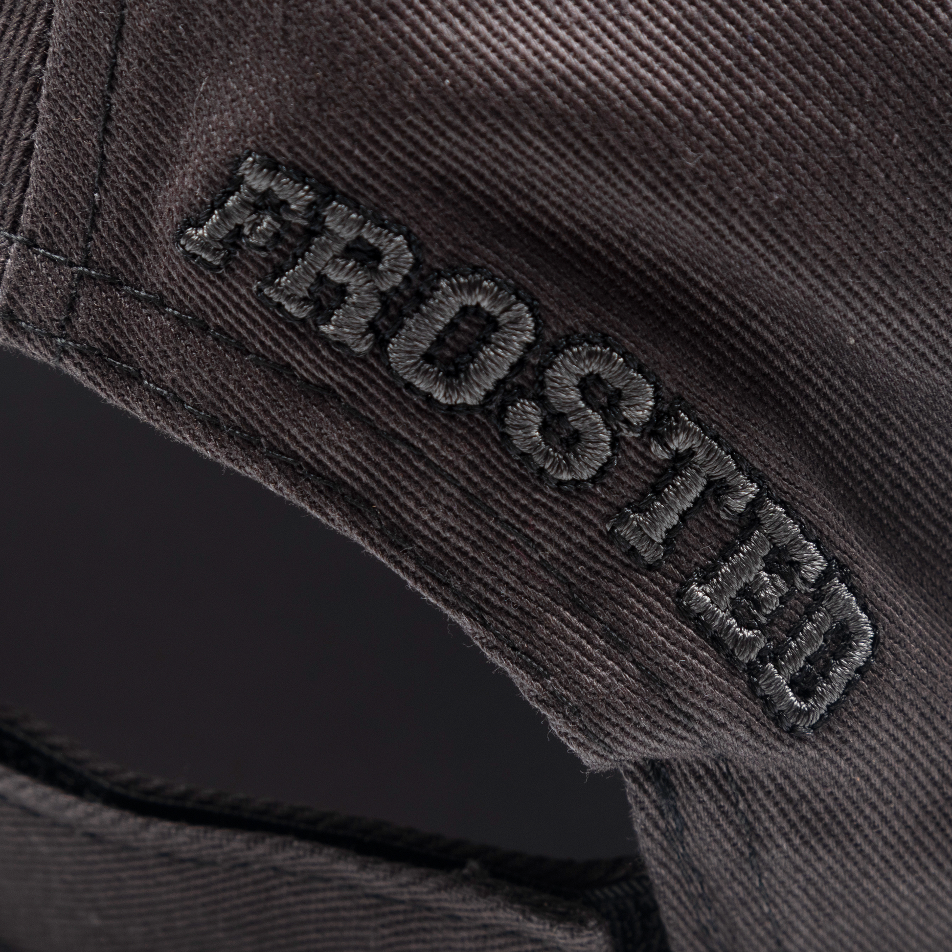 Frosted Embroidery Cap Grey/Black - vue 3