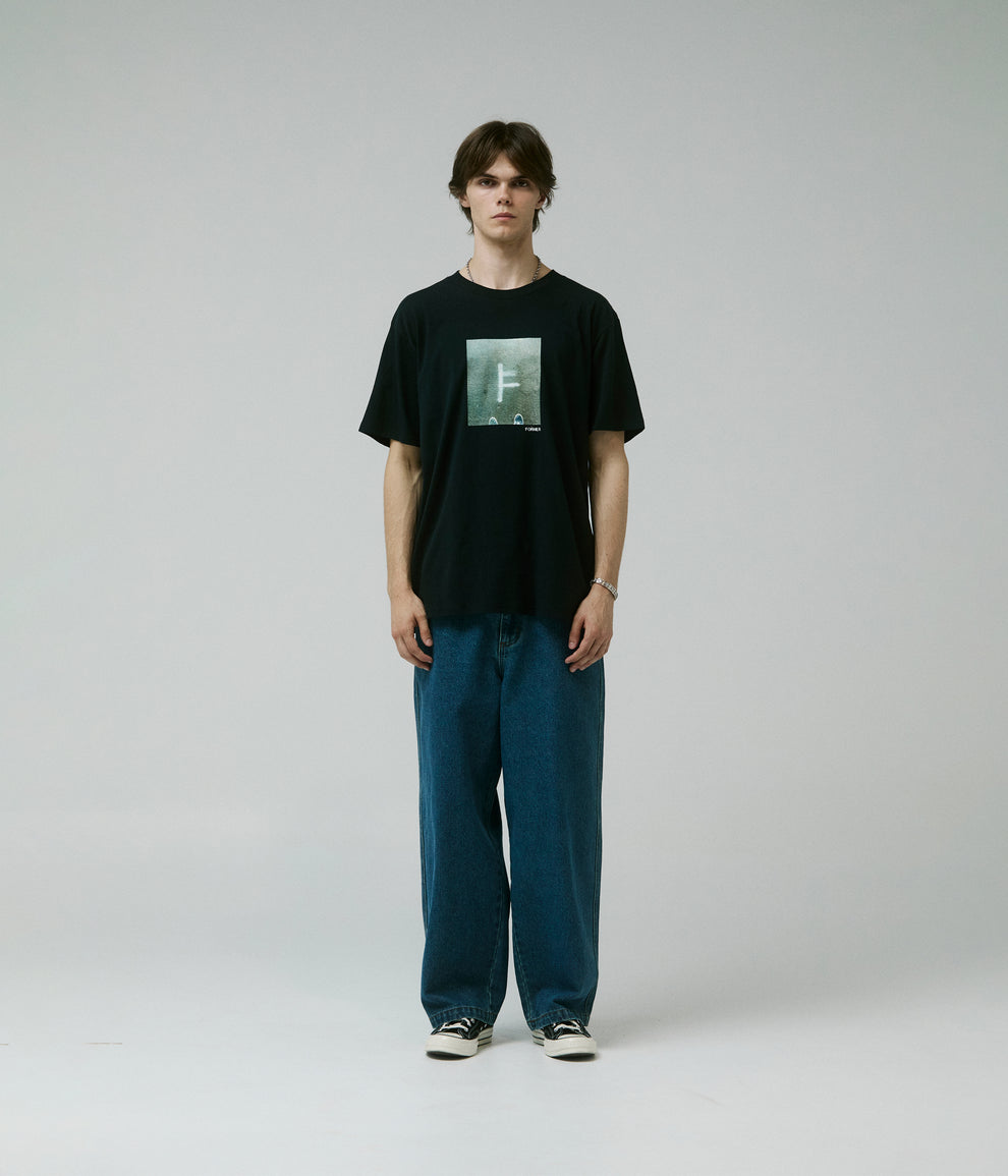 FORMER GROUNDED T-SHIRT