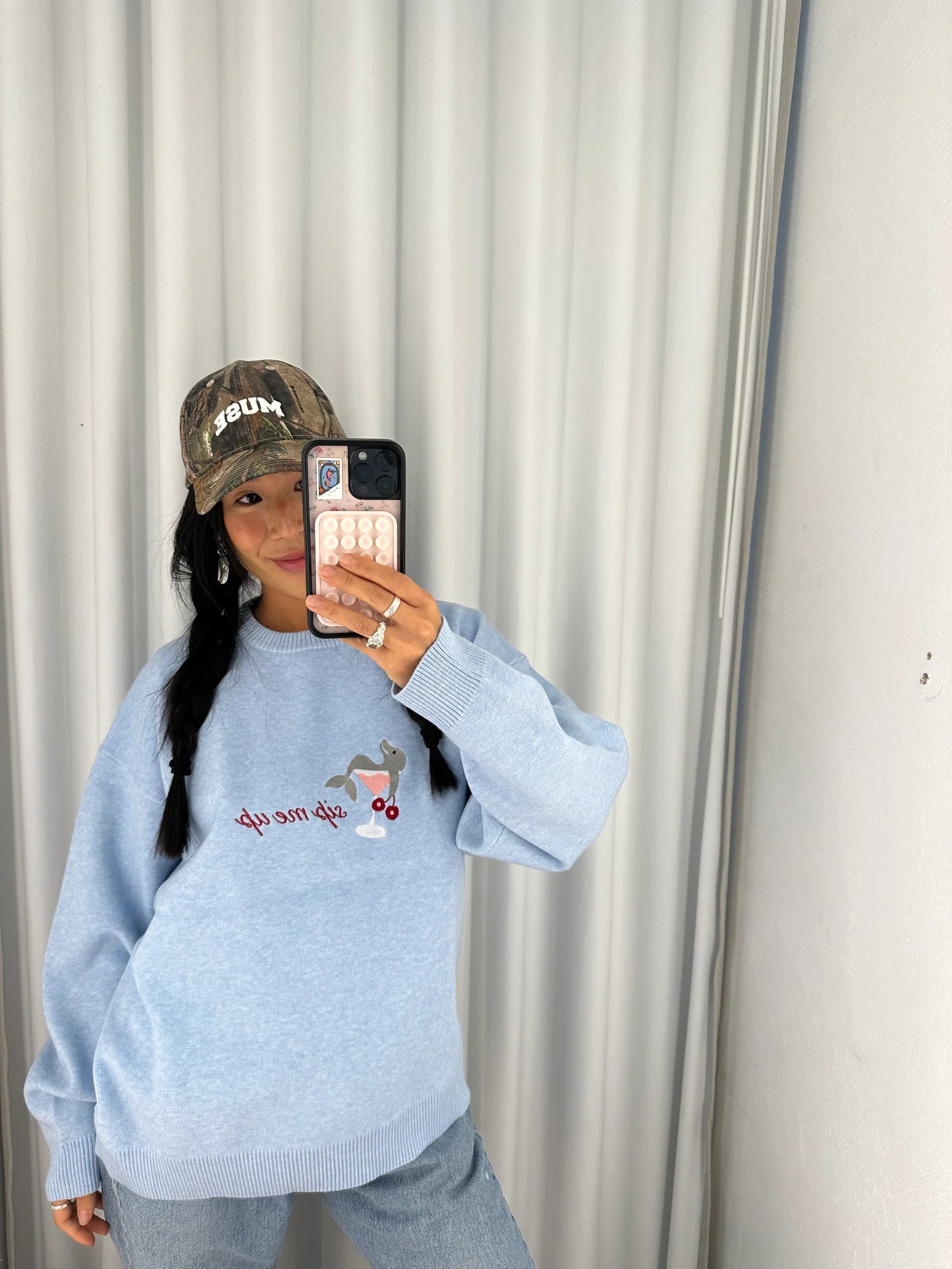 GIRL CRUSH W SIP ME UP PULL 