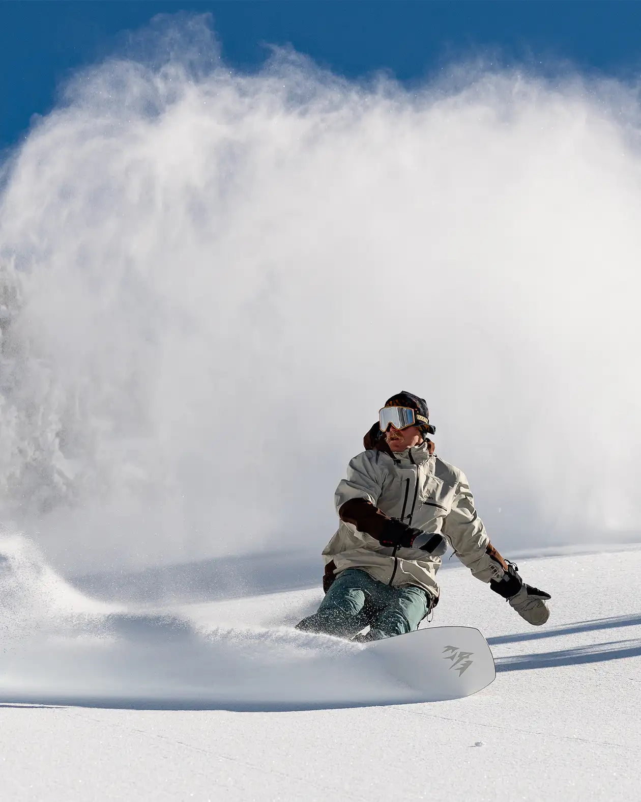 JONES HOVERCRAFT 2.0 SNOWBOARD 2026