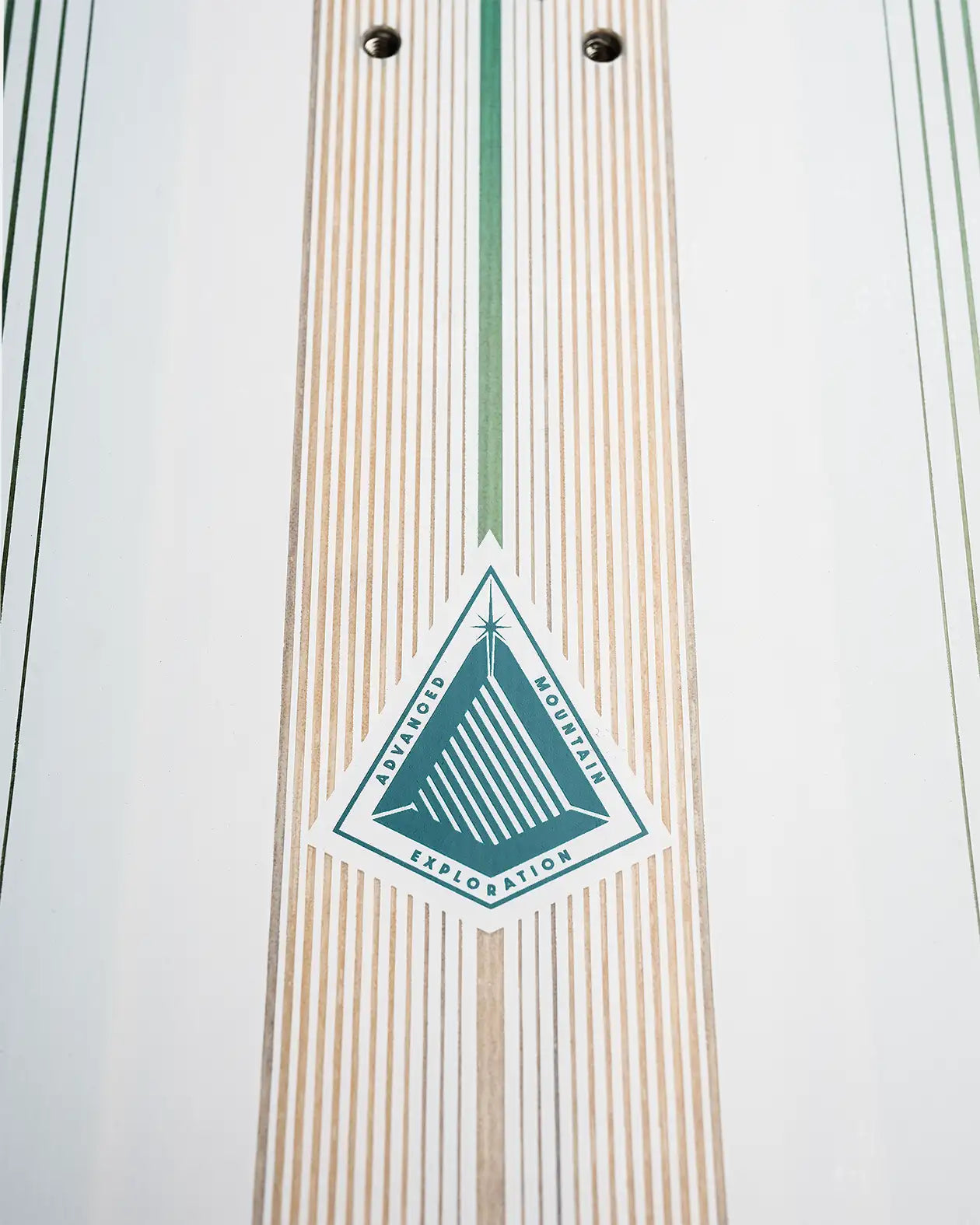 JONES W STRATOS SNOWBOARD 2026