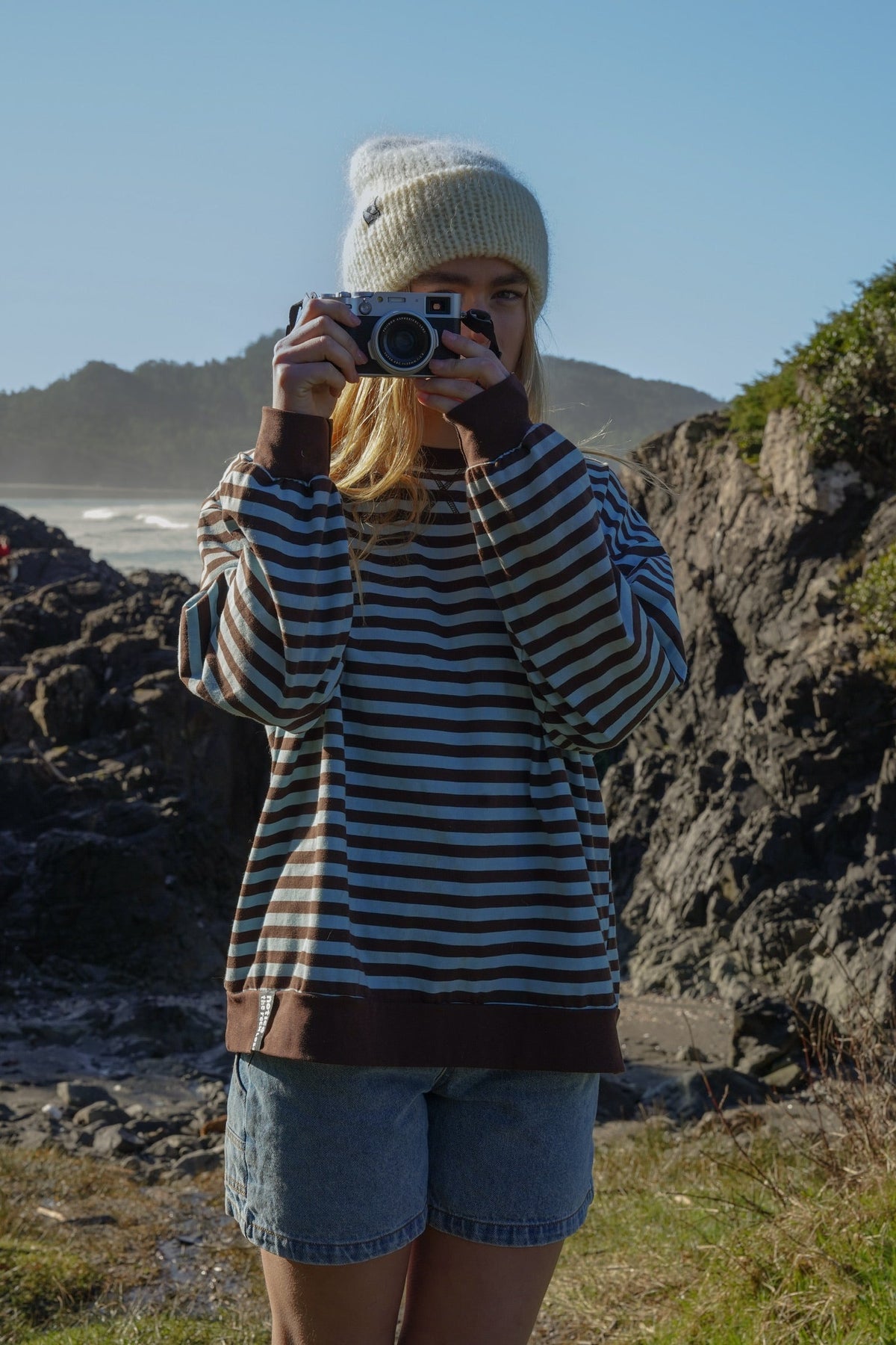 NOTICE THE RECKLESS W DRIFTWOOD OVERSIZED LONG SLEEVE