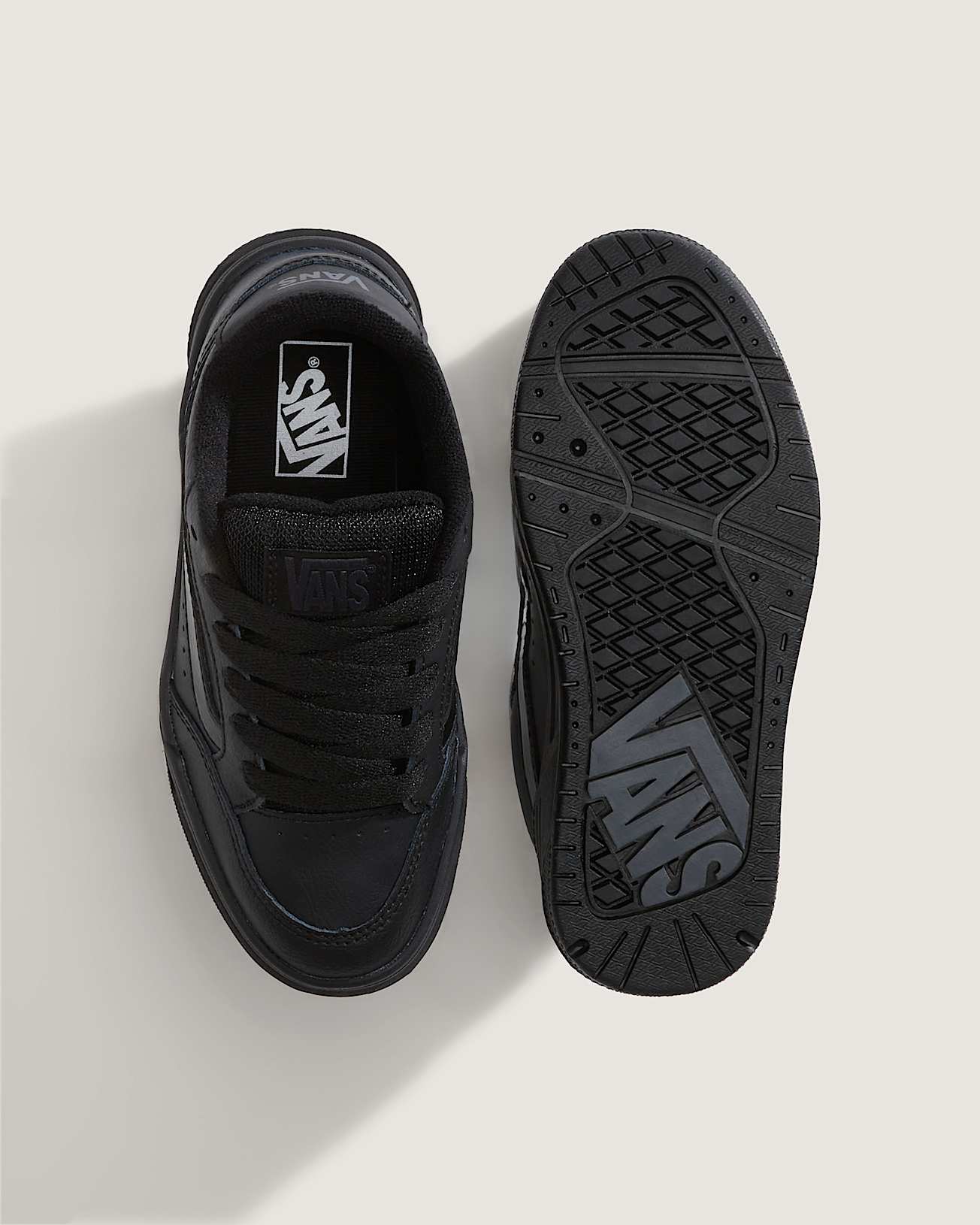 VANS Y HYLANE