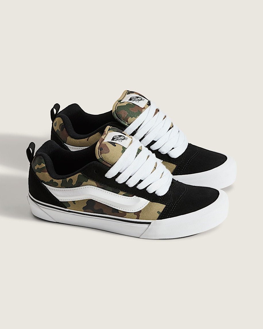 VANS KNU SKOOL