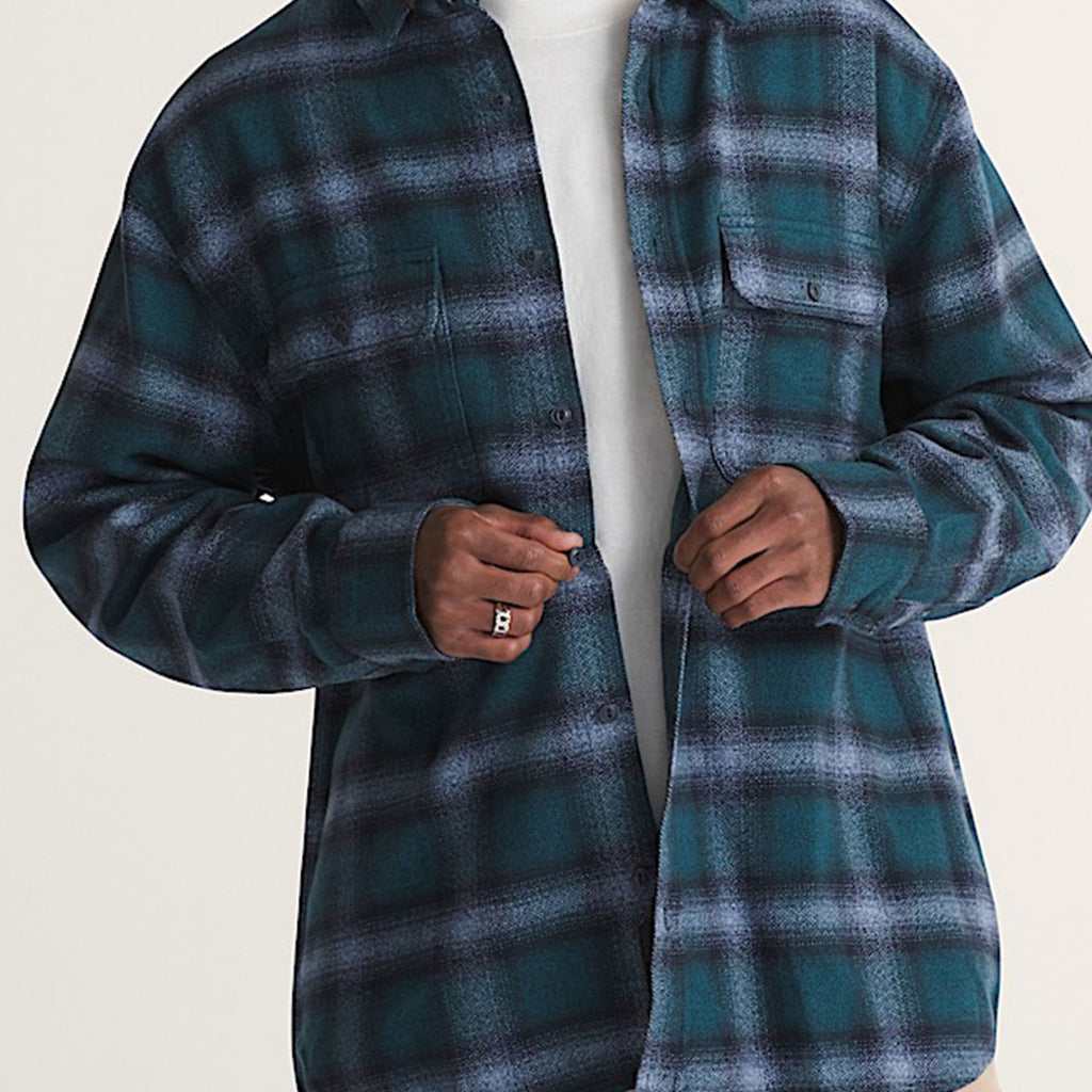 Vans Lawson Plaid Flannel Shirt Ocean Teal portée