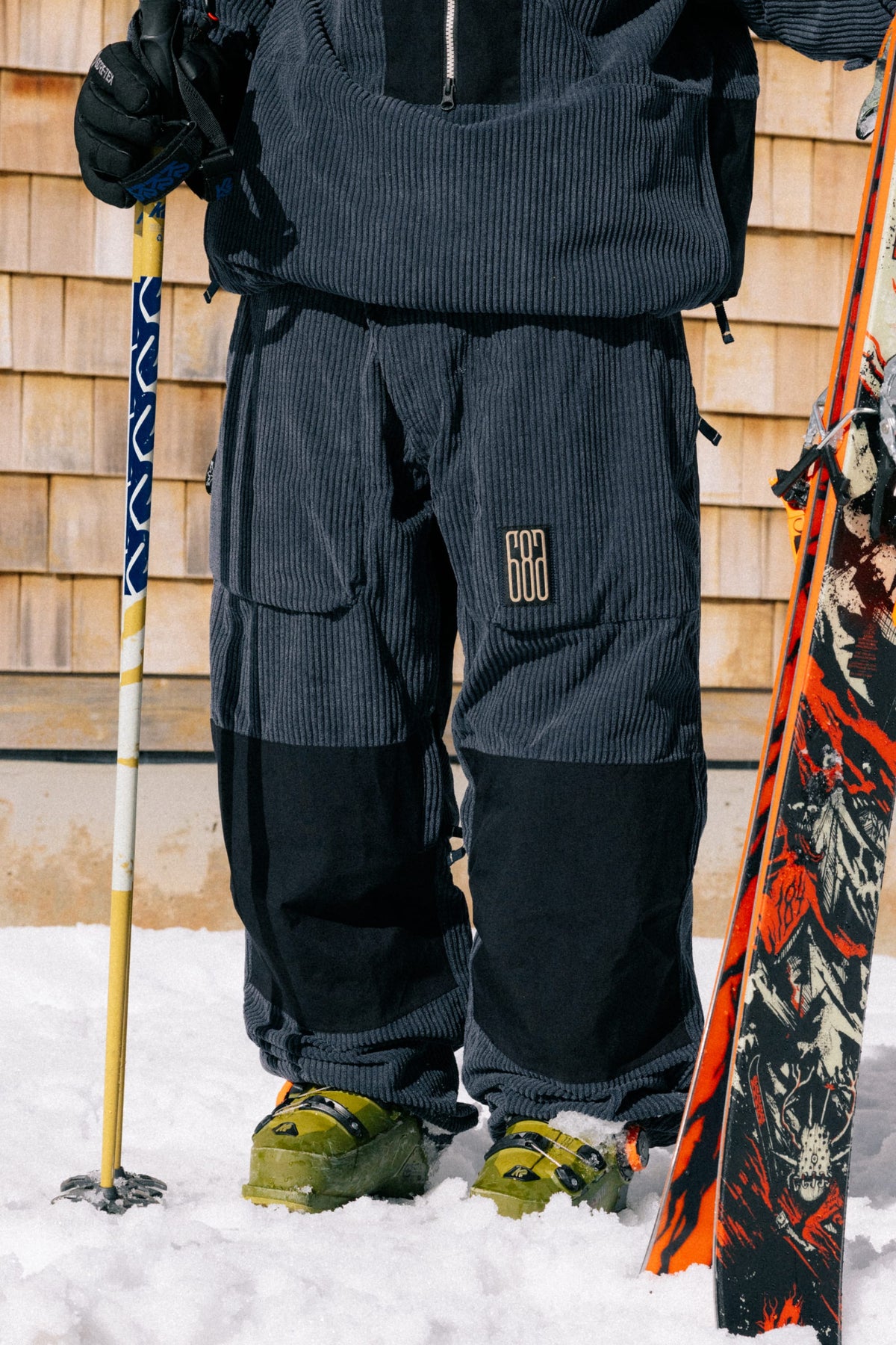 686 2.5L Ghost Pant Navy Wide Wale Corduroy