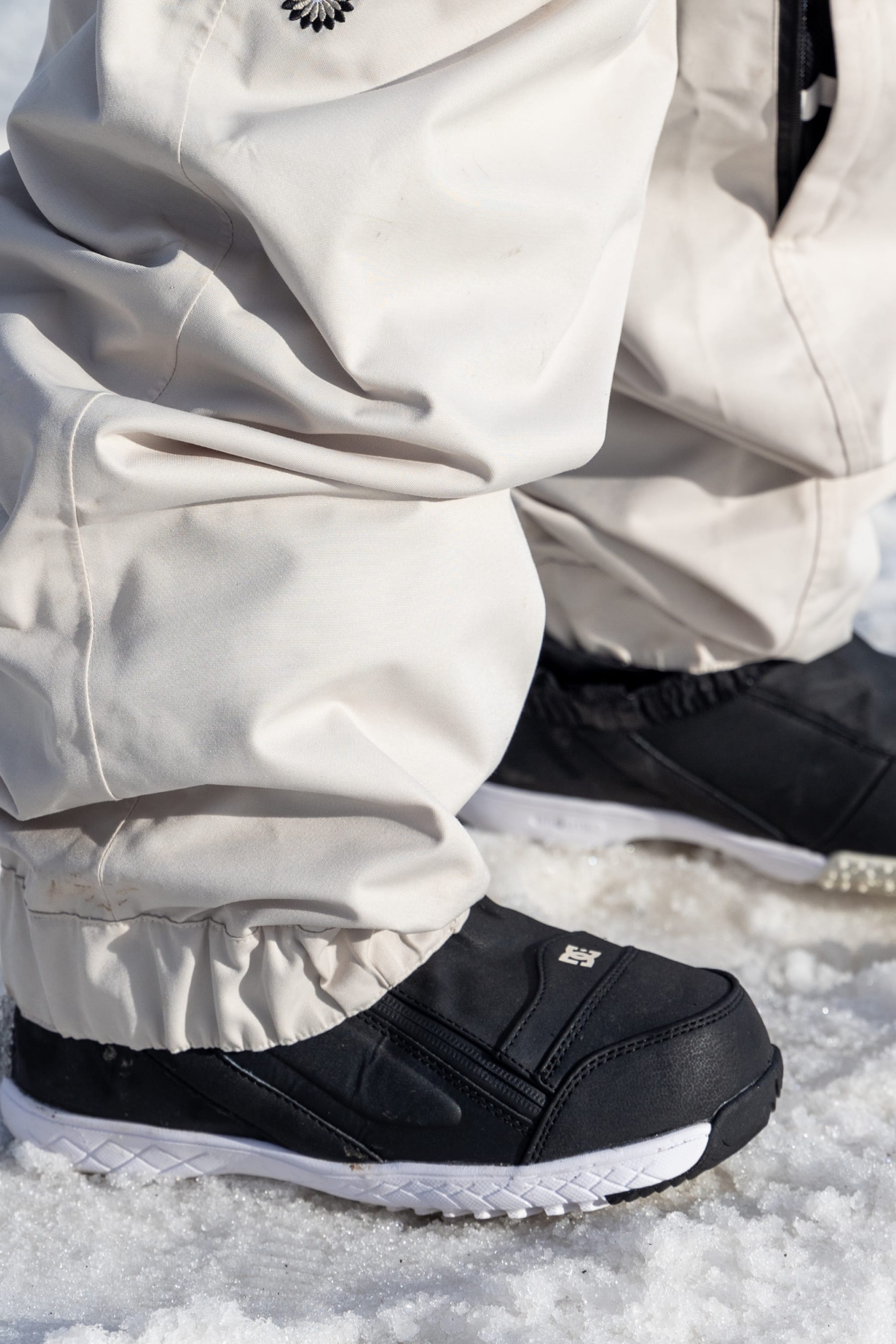 686 W OUTLINE SHELL PANTS