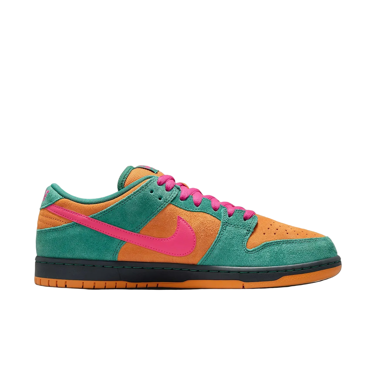 NIKE SB DUNK LOW PRO